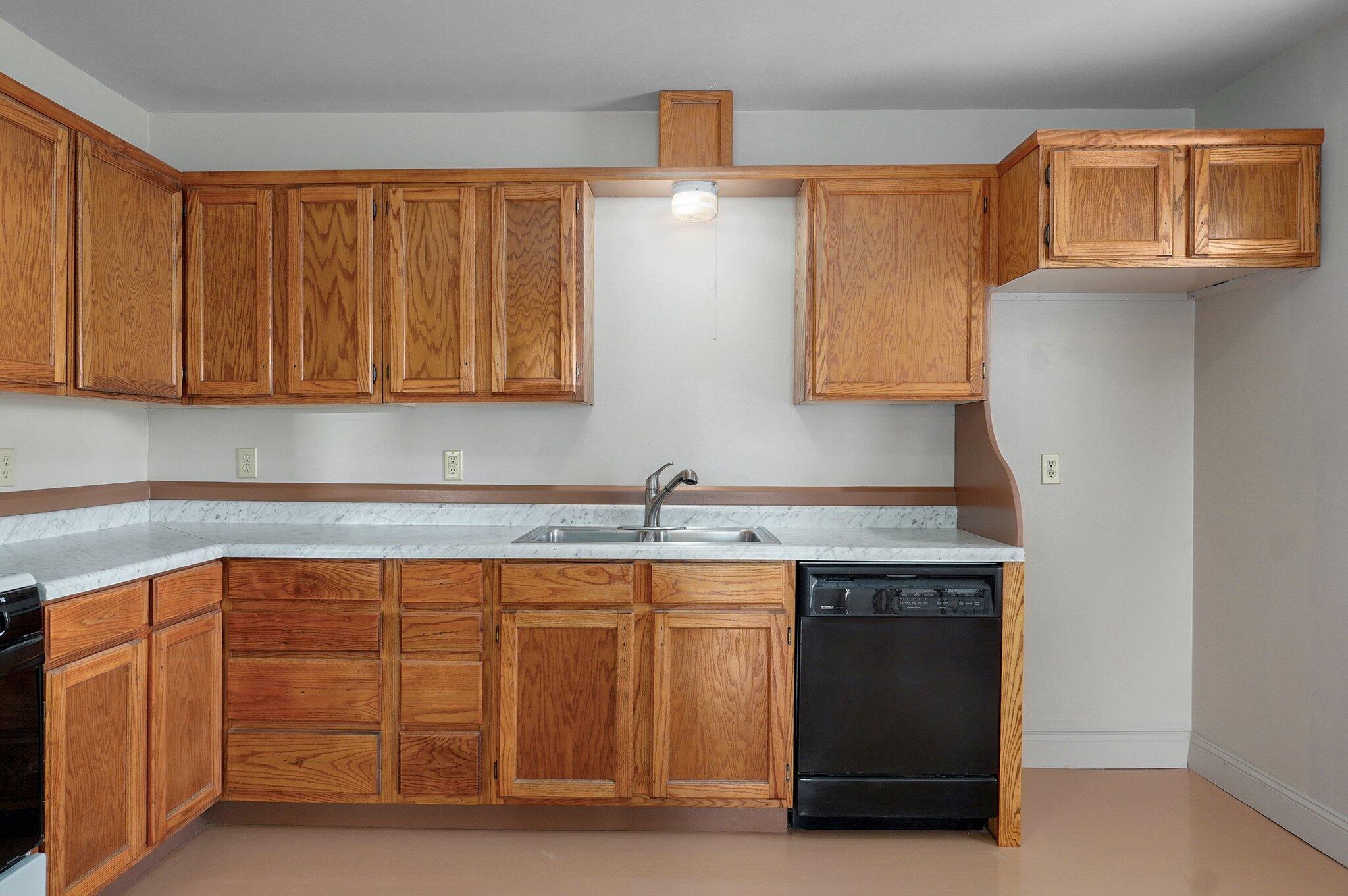 1163 South Glenn Avenue Property Photo 6