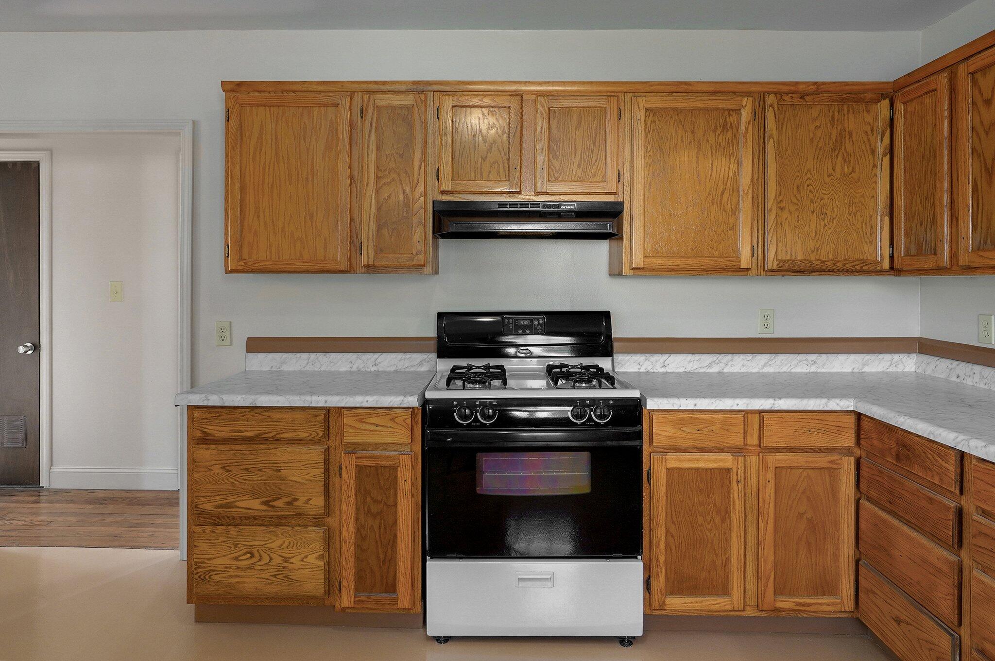 1163 South Glenn Avenue Property Photo 7