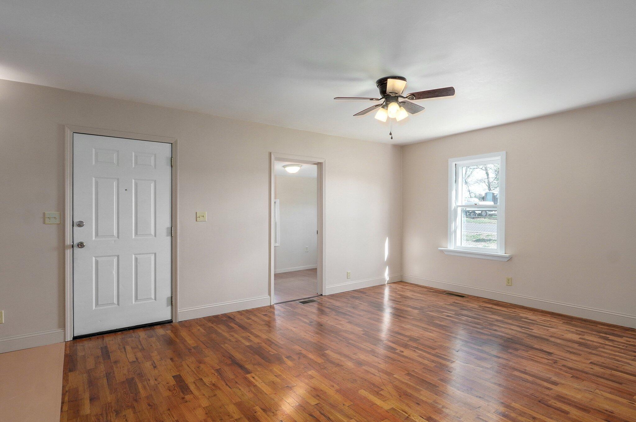 1163 South Glenn Avenue Property Photo 8