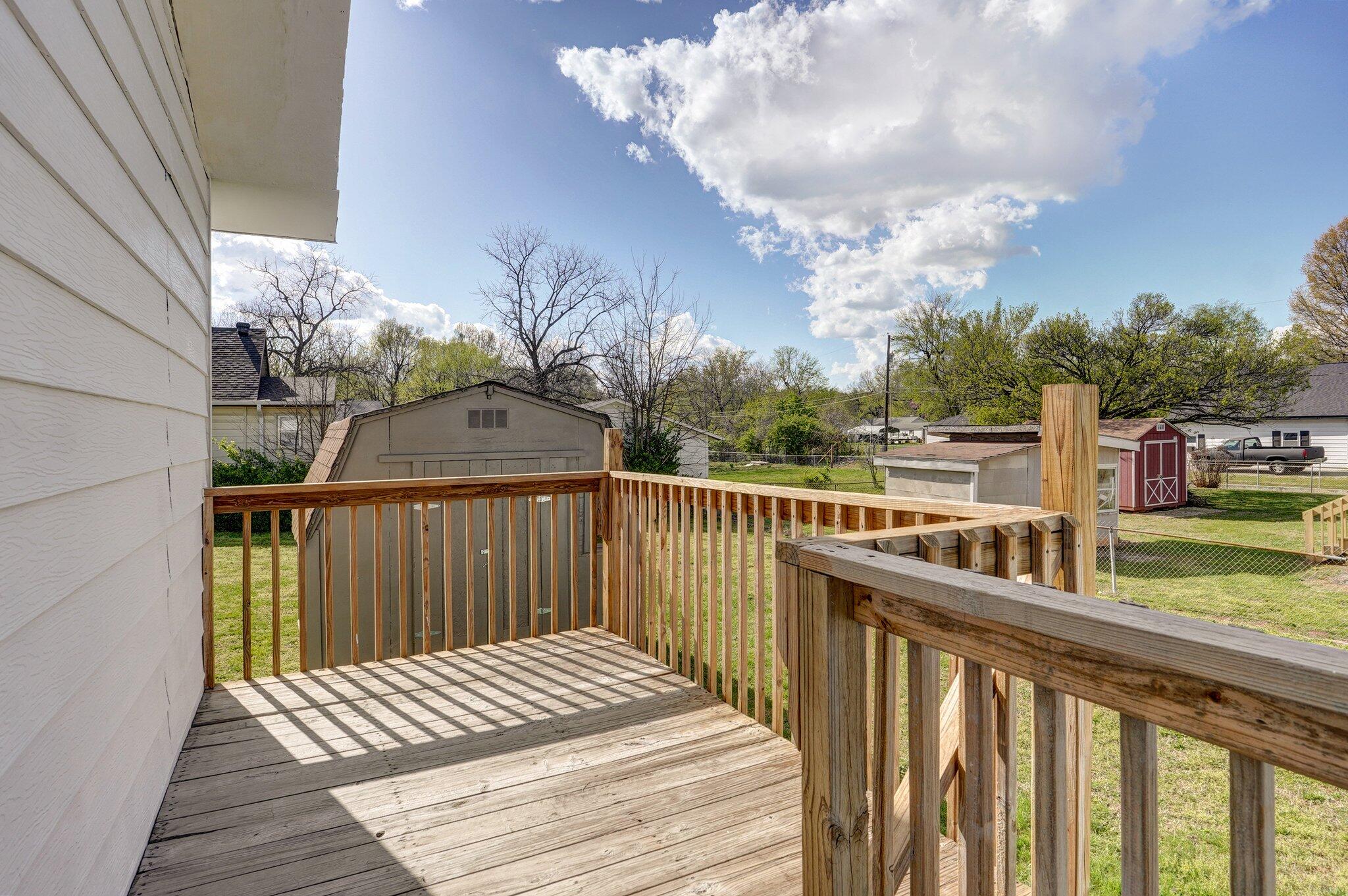 1163 South Glenn Avenue Property Photo 20