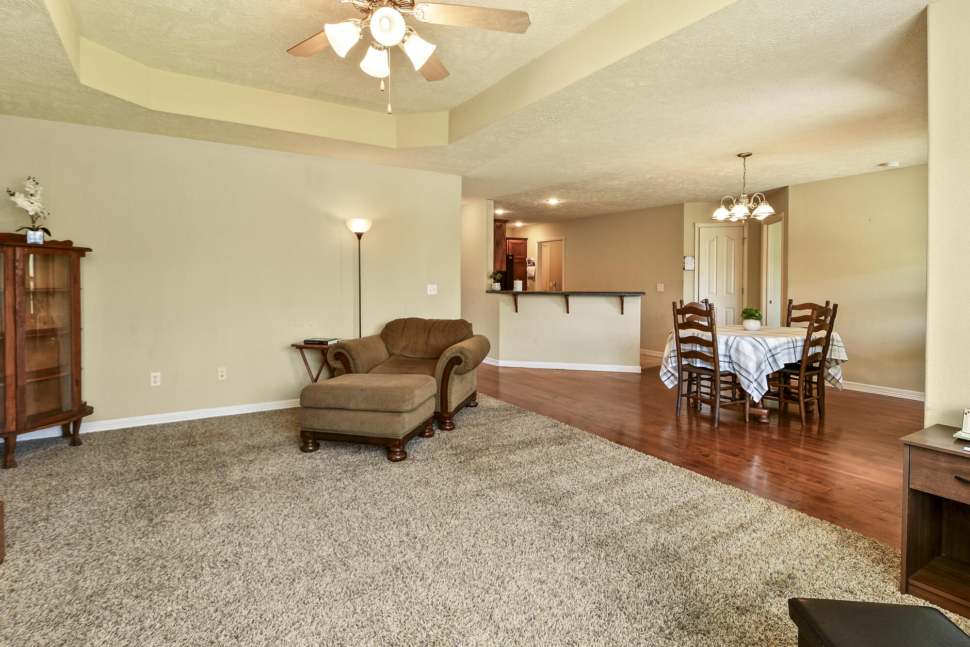 708 South Casa Grande Avenue Property Photo 6