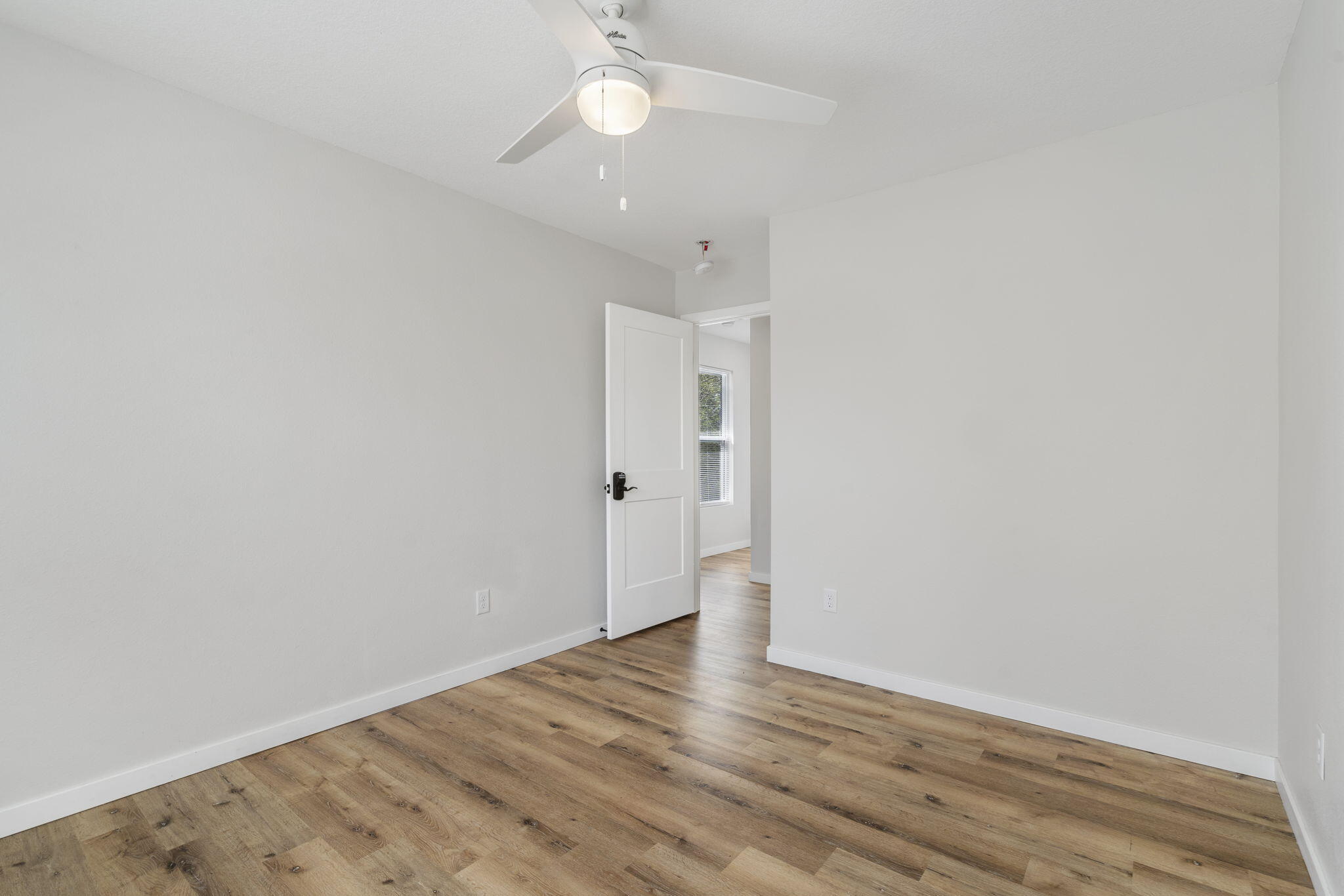1041 East Delmar Street Property Photo 21
