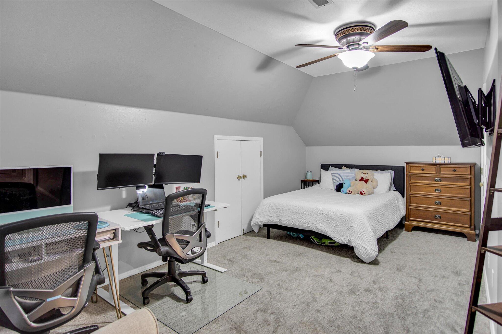 4027 East Dardenelle Place Property Photo 46