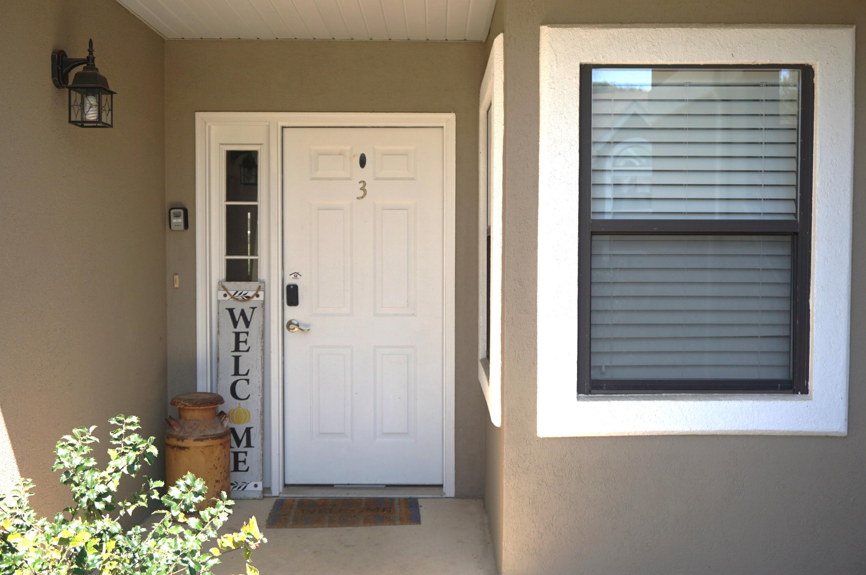 255 Wimbledon Drive Property Photo 3