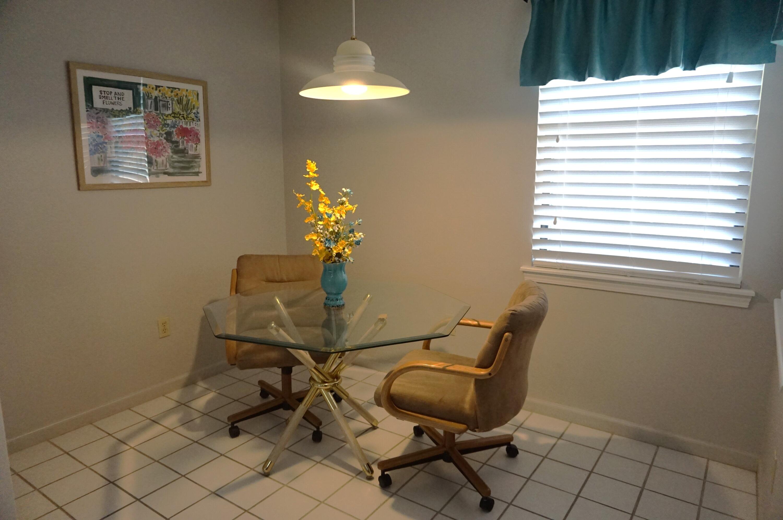 255 Wimbledon Drive Property Photo 8