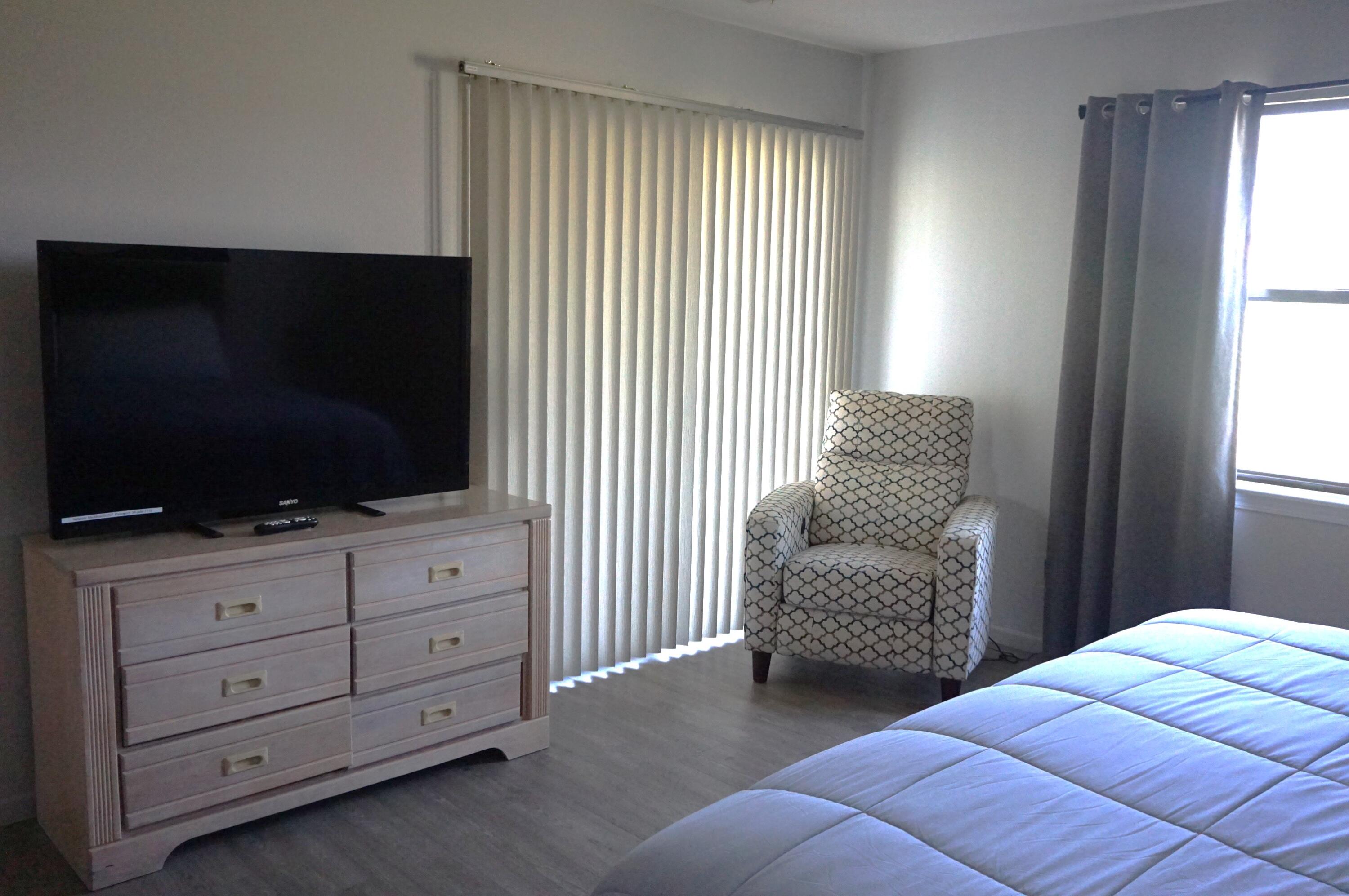 255 Wimbledon Drive Property Photo 14