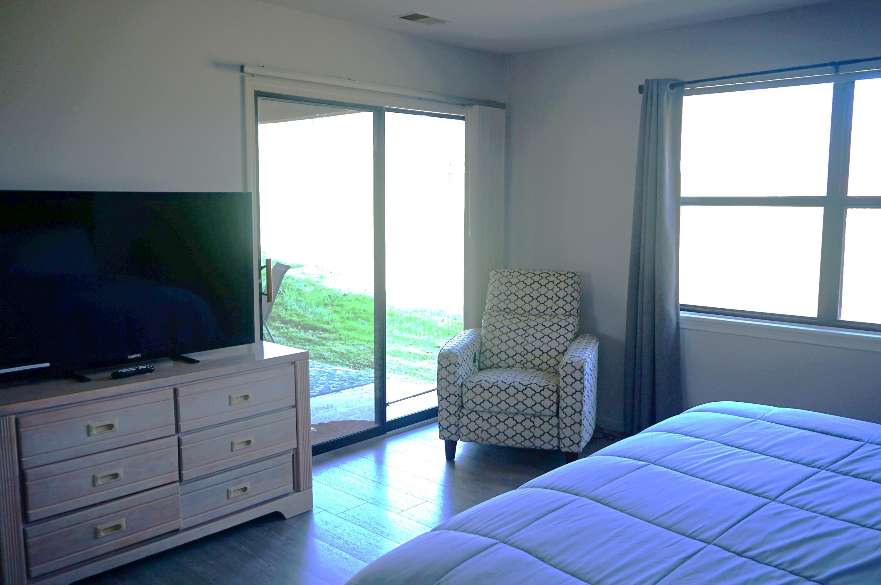 255 Wimbledon Drive Property Photo 15
