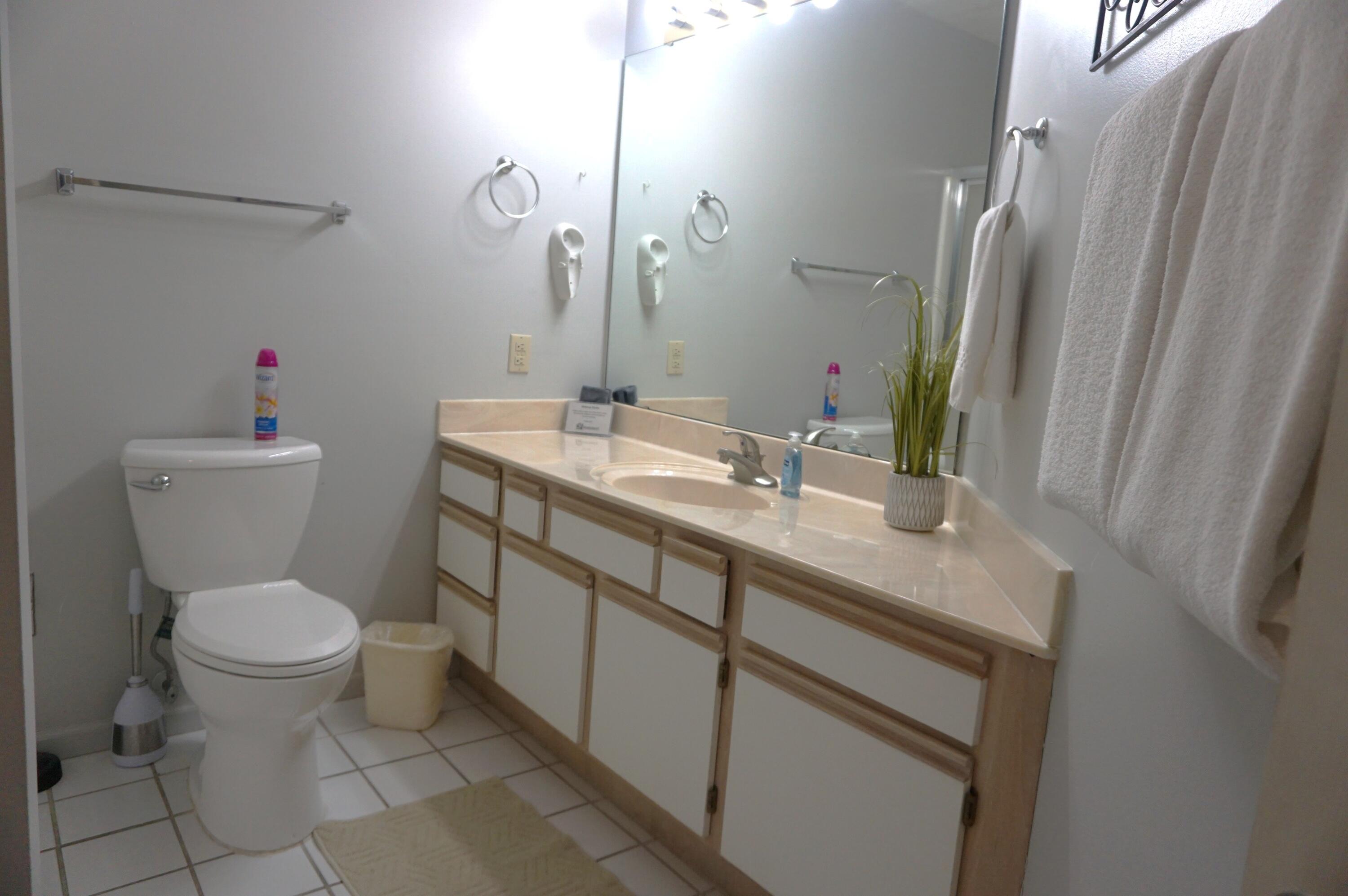 255 Wimbledon Drive Property Photo 18