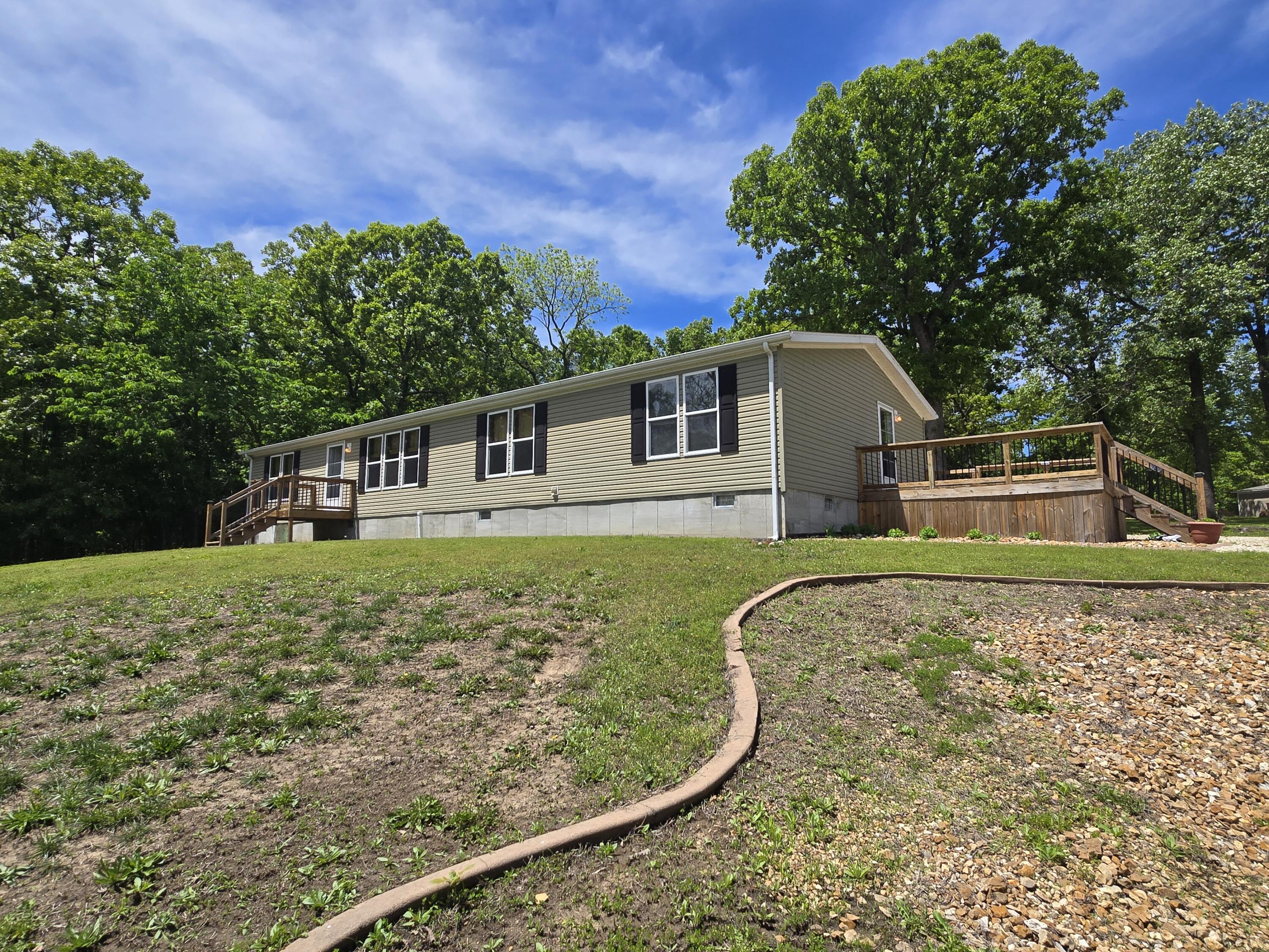 22854 Gavitt Lane Property Photo 3