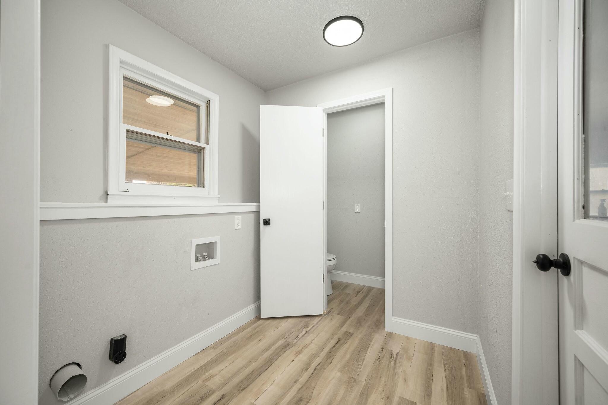 545 School Street Property Photo 12