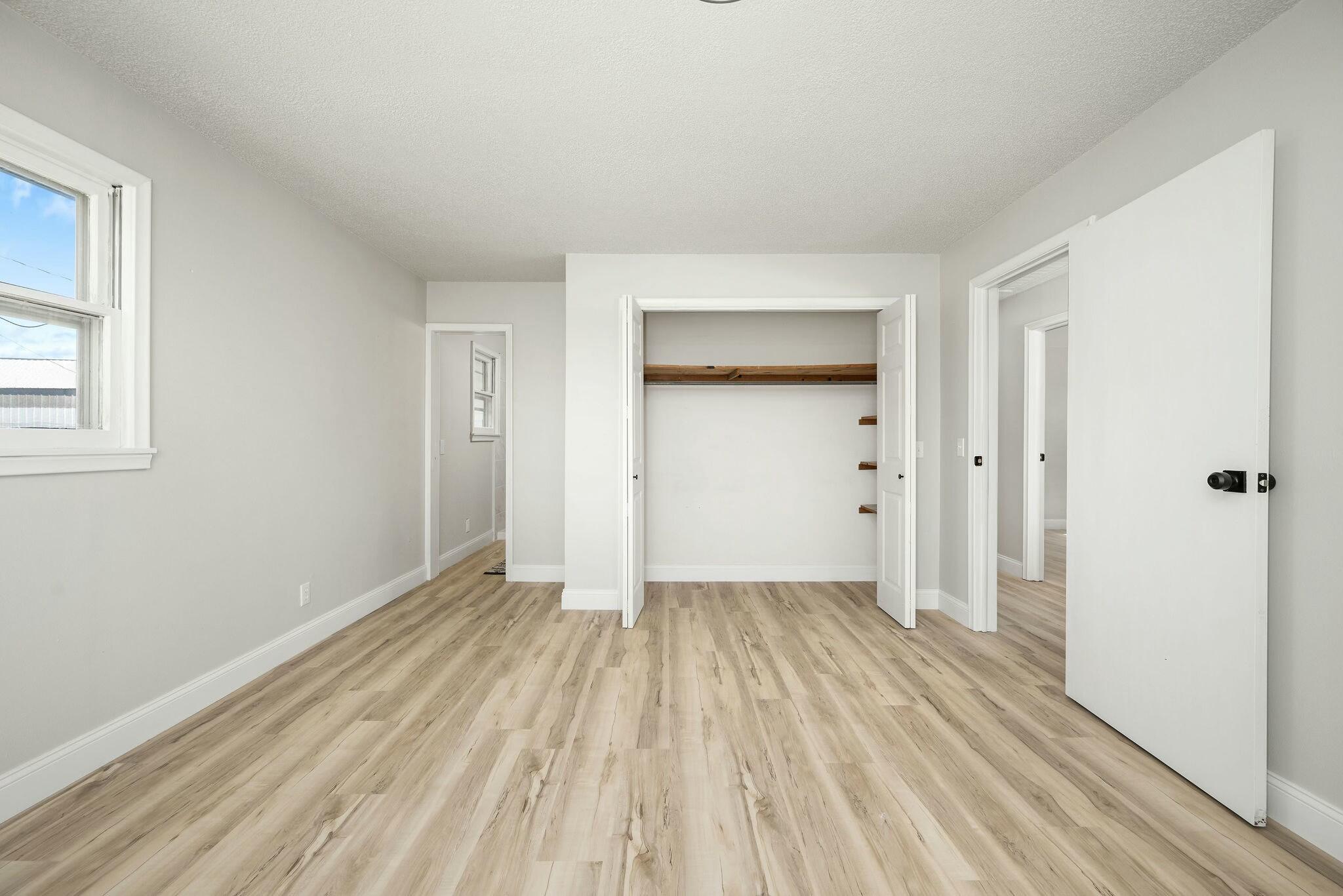 545 School Street Property Photo 19
