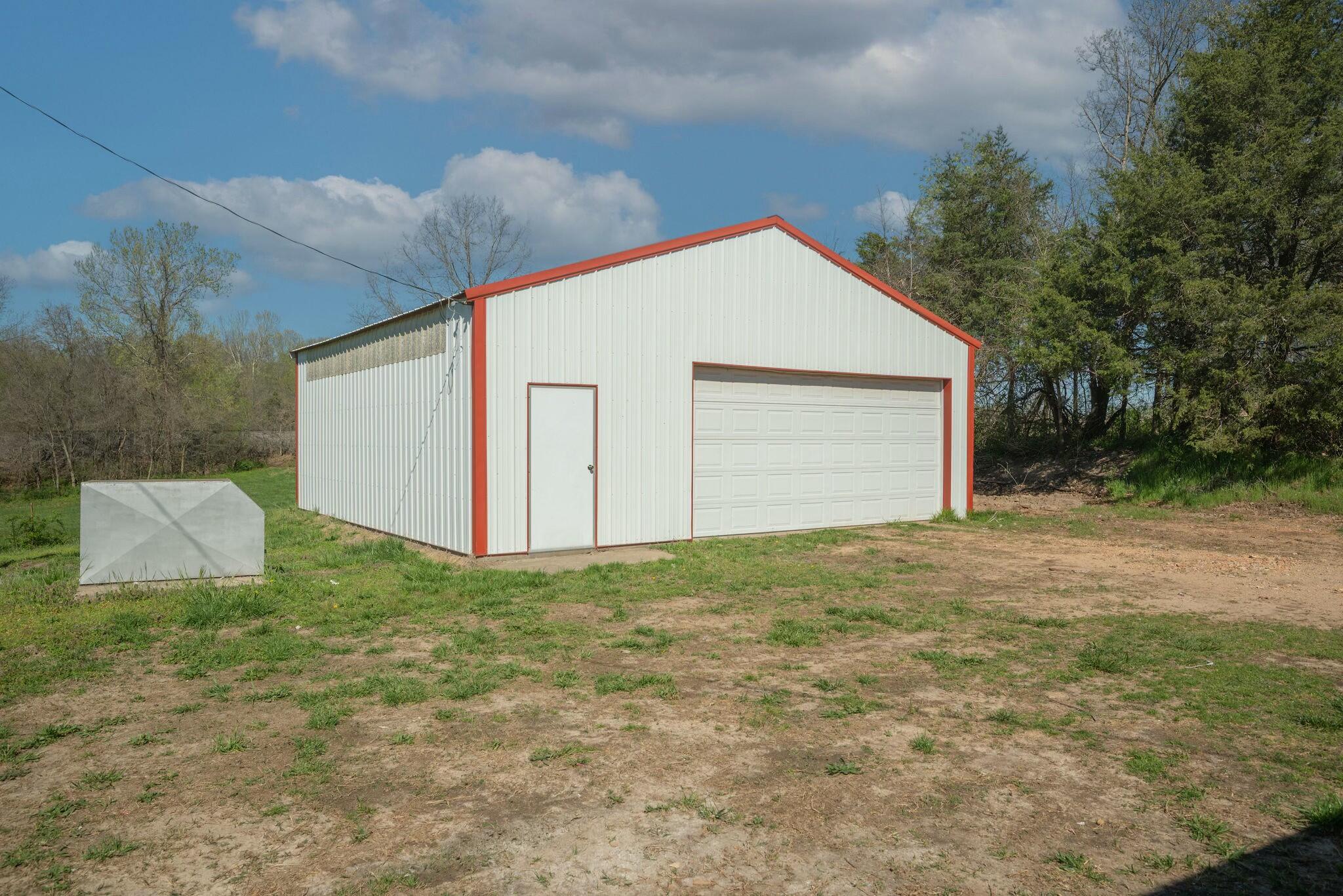 545 School Street Property Photo 28