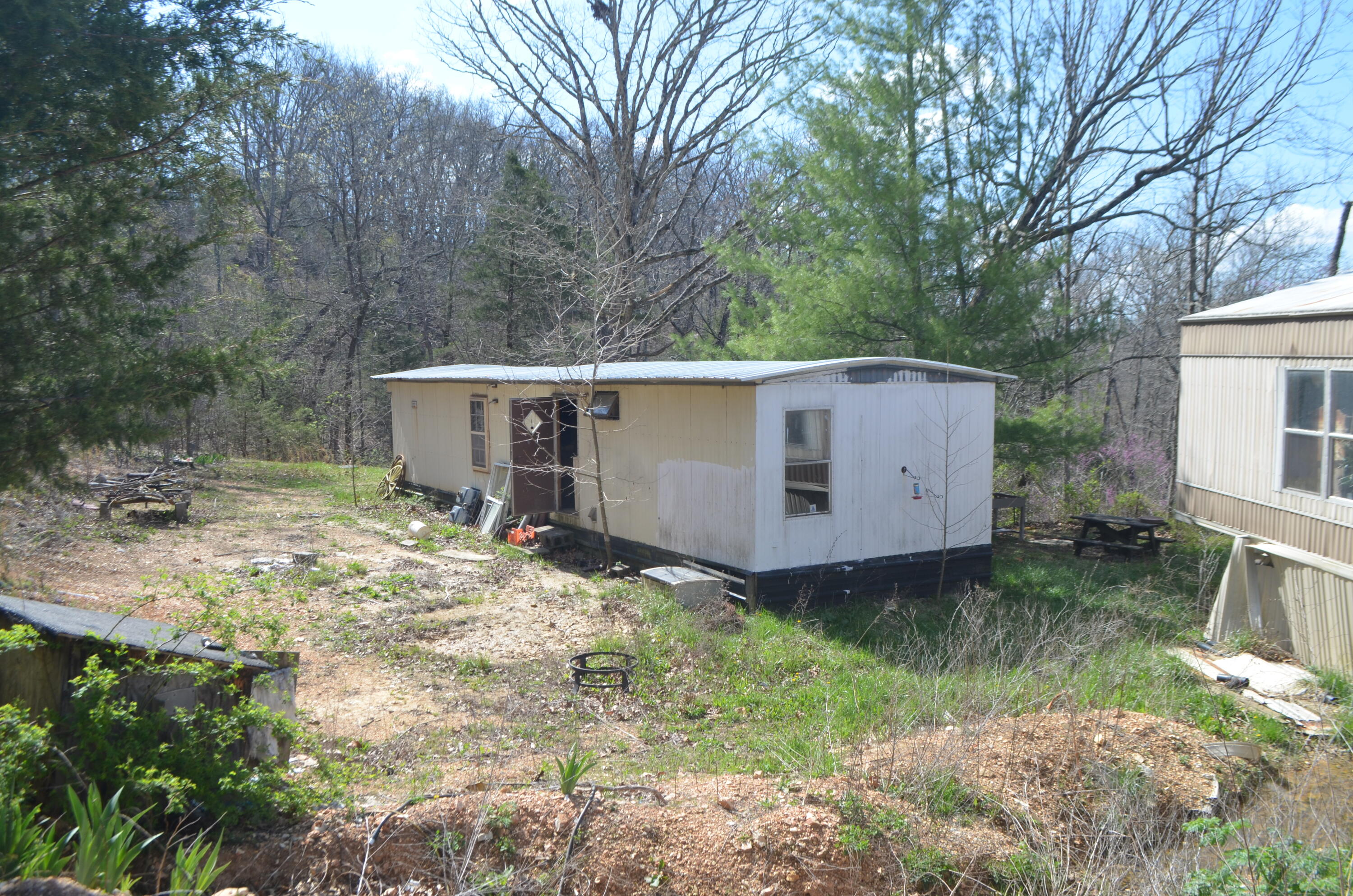 580 Paradise Lane Property Photo 3