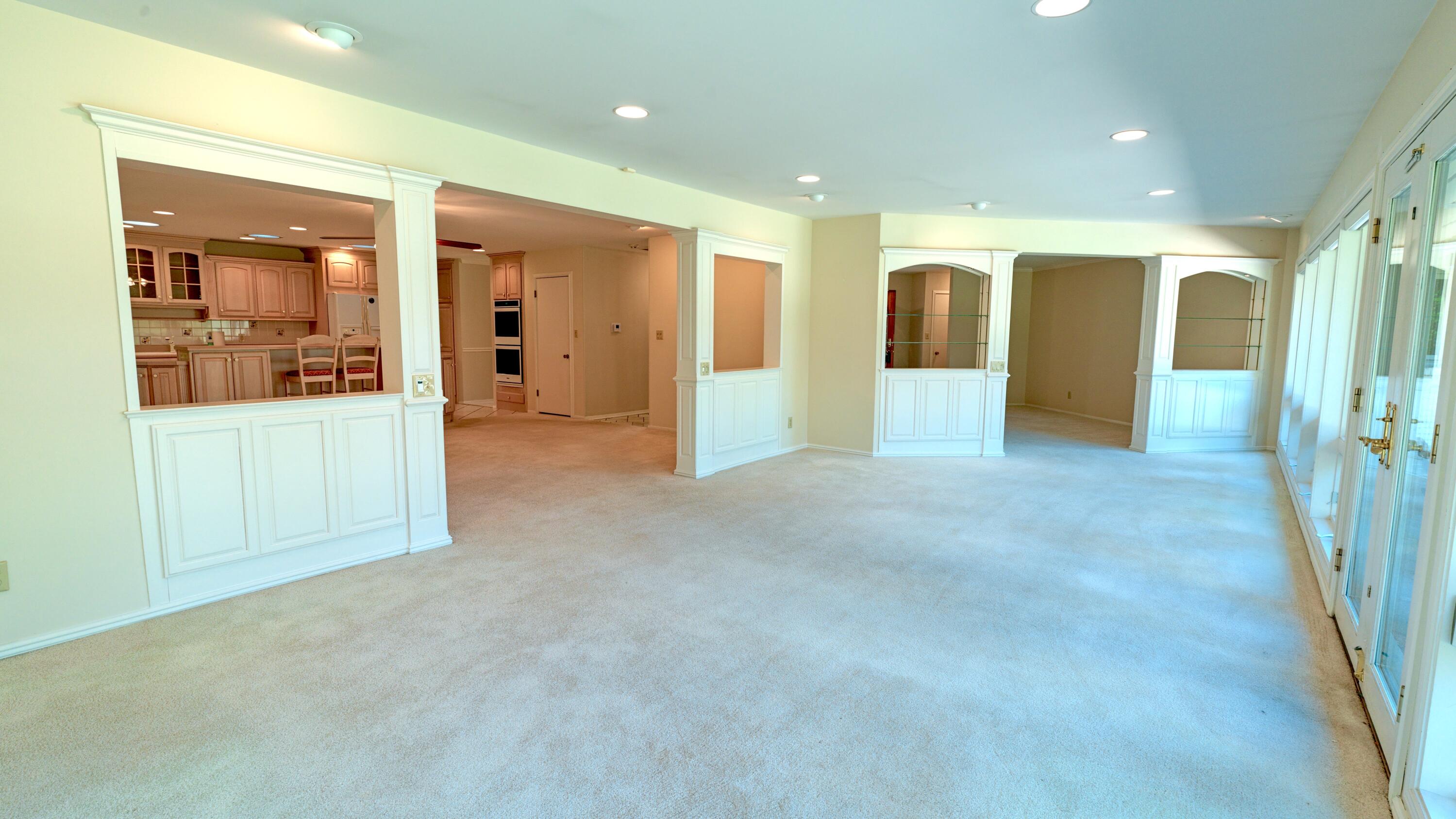 2921 East Avalon Drive Property Photo 29
