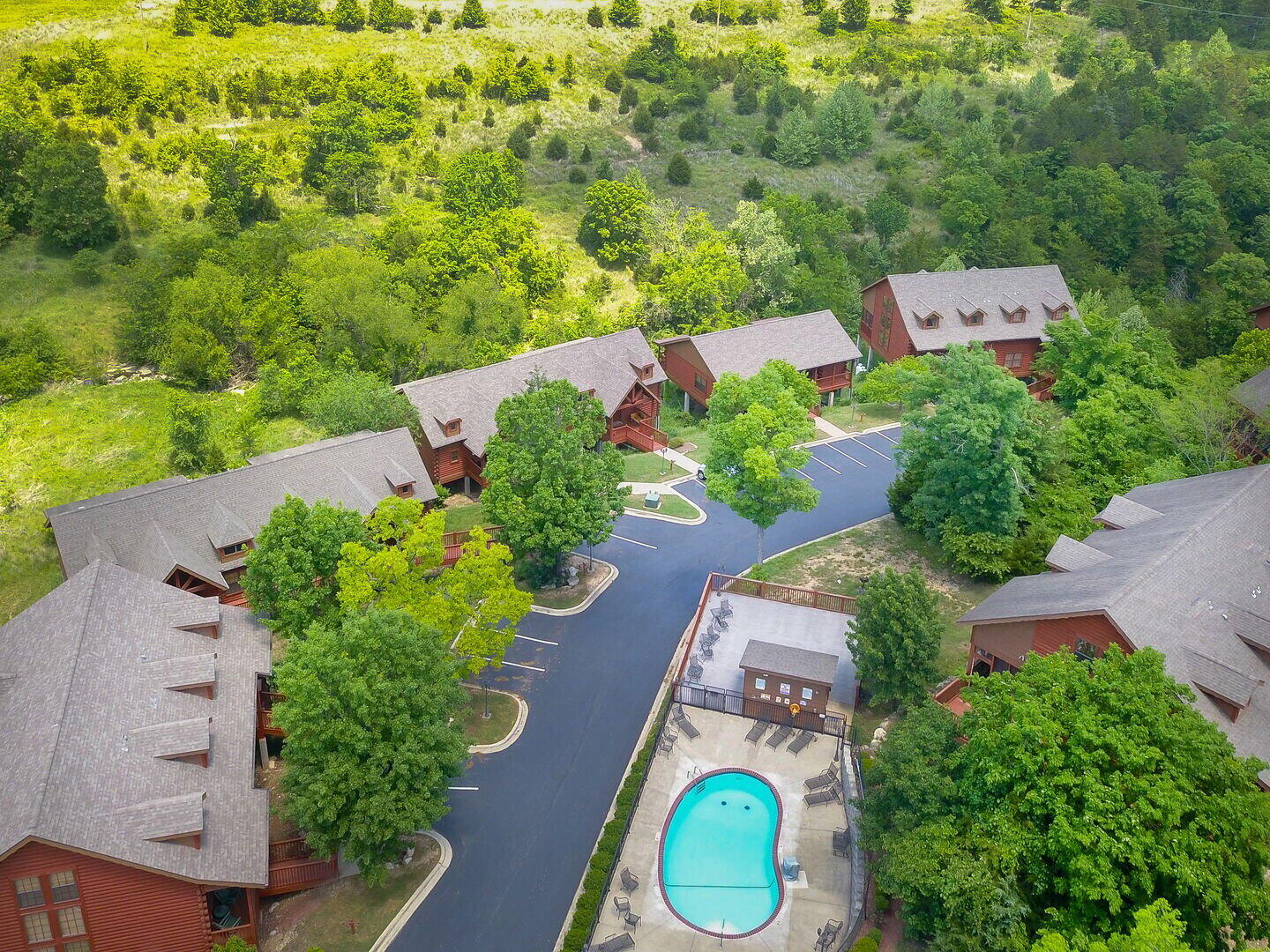 320 Summer Drive Property Photo 1