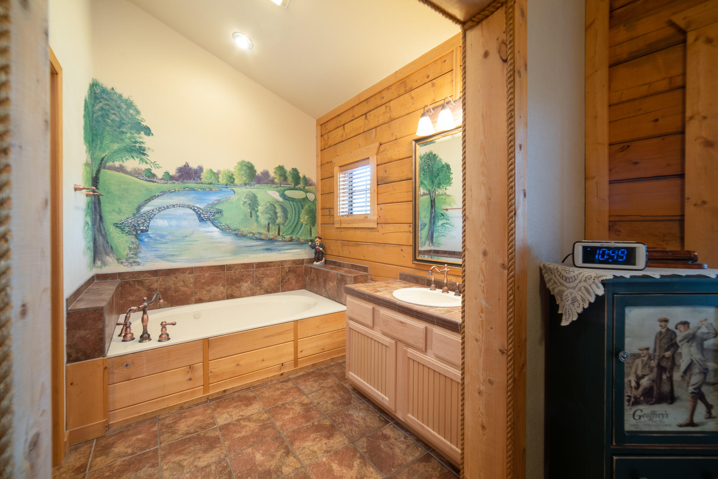 320 Summer Drive Property Photo 13