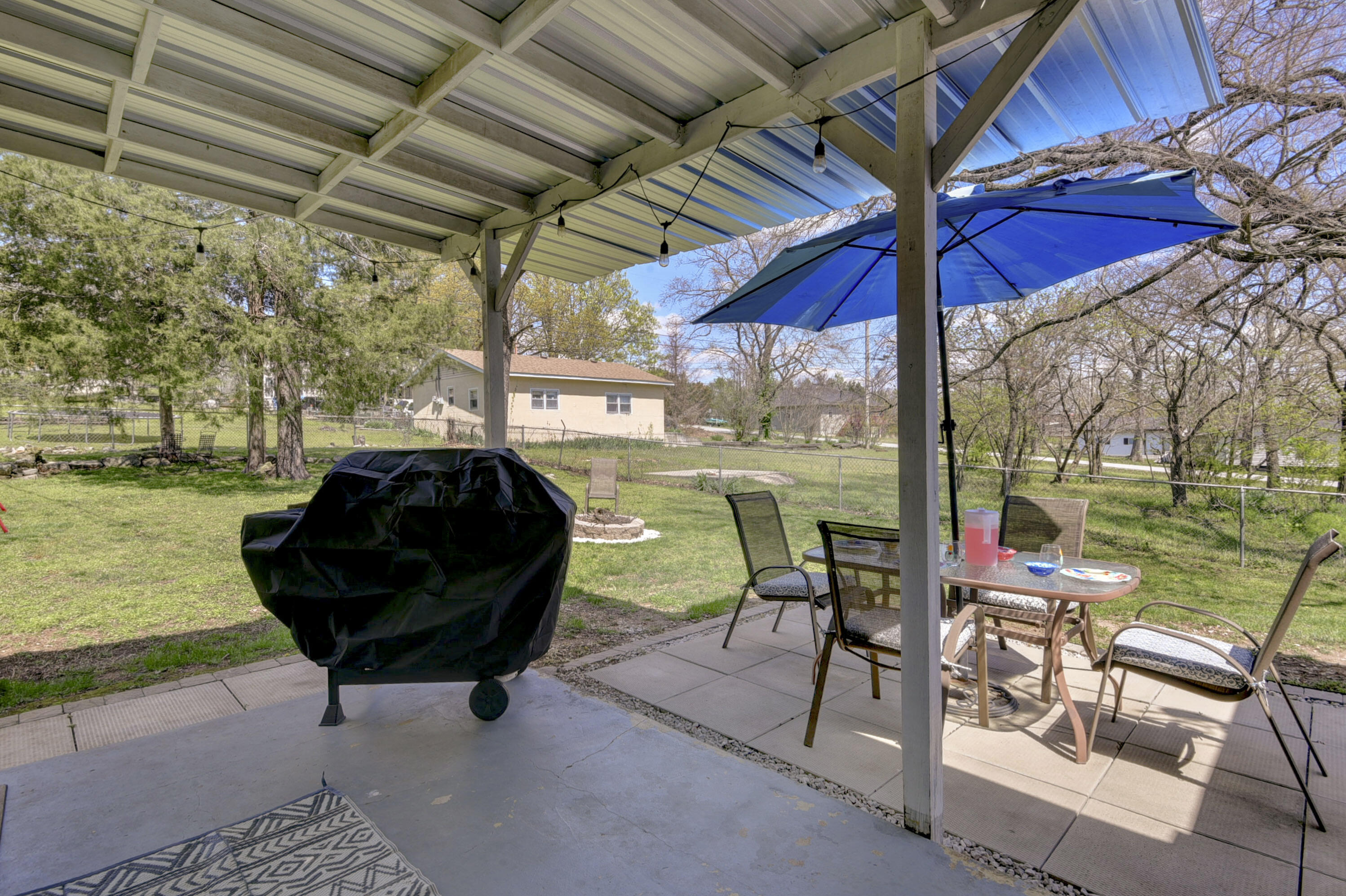 256 Sherry Lane Property Photo 28