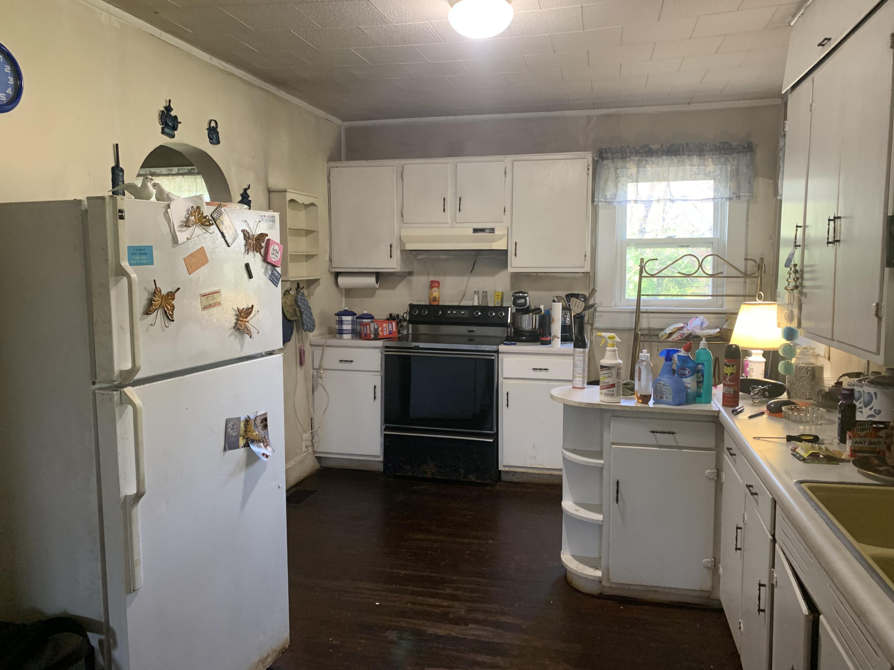 718 Johnson St Street Property Photo 5