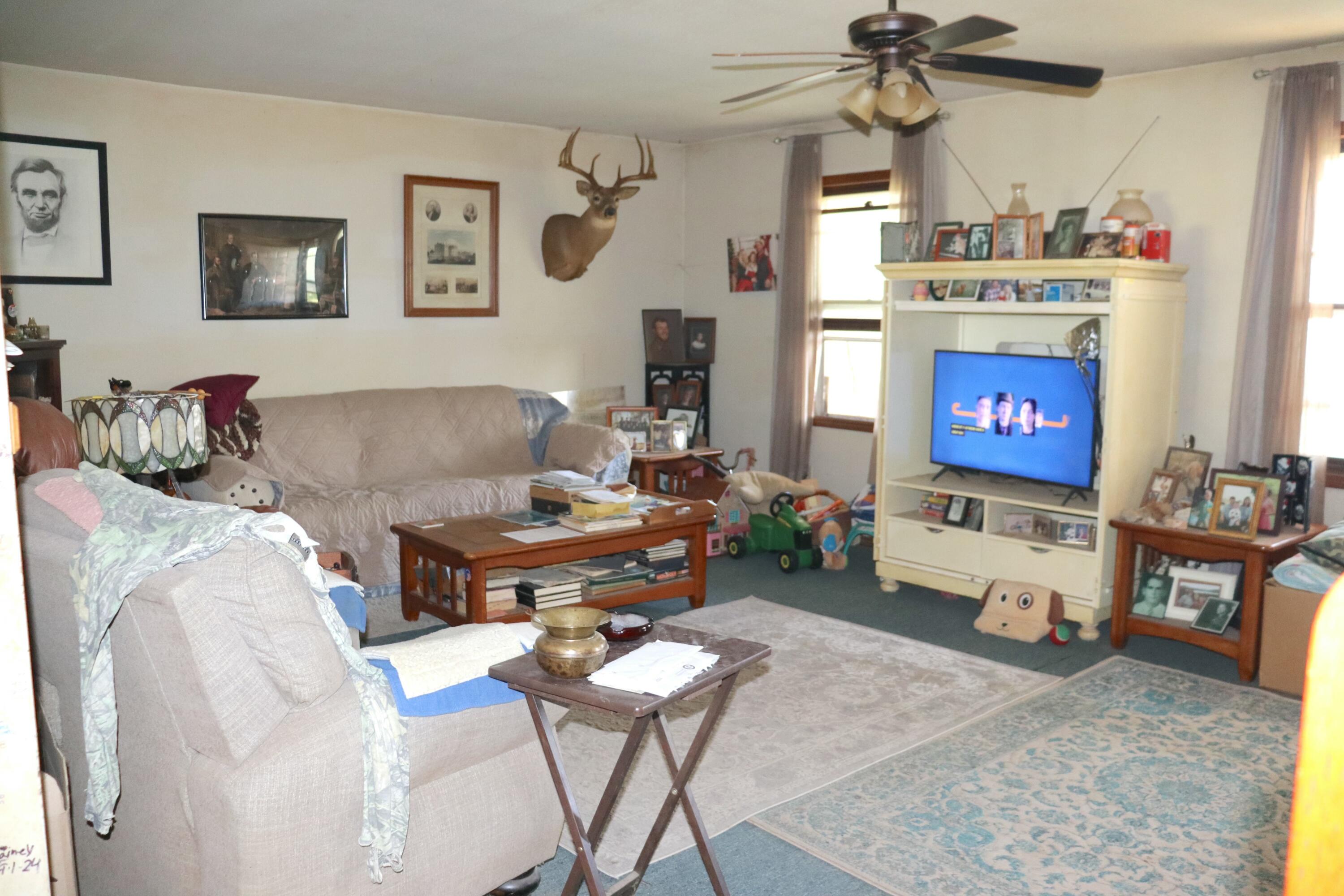 828 Burnett Road Property Photo 5