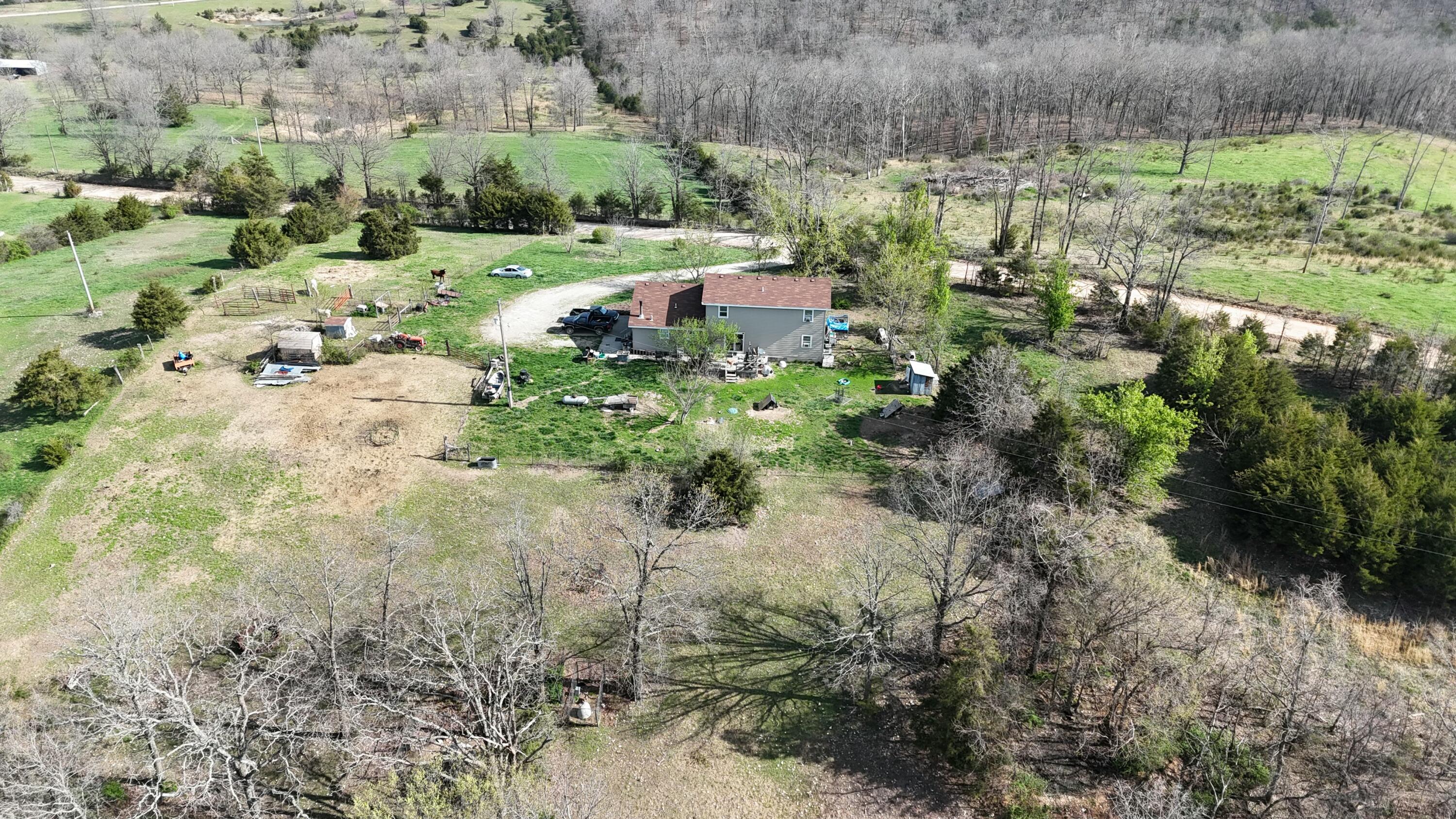 828 Burnett Road Property Photo 25
