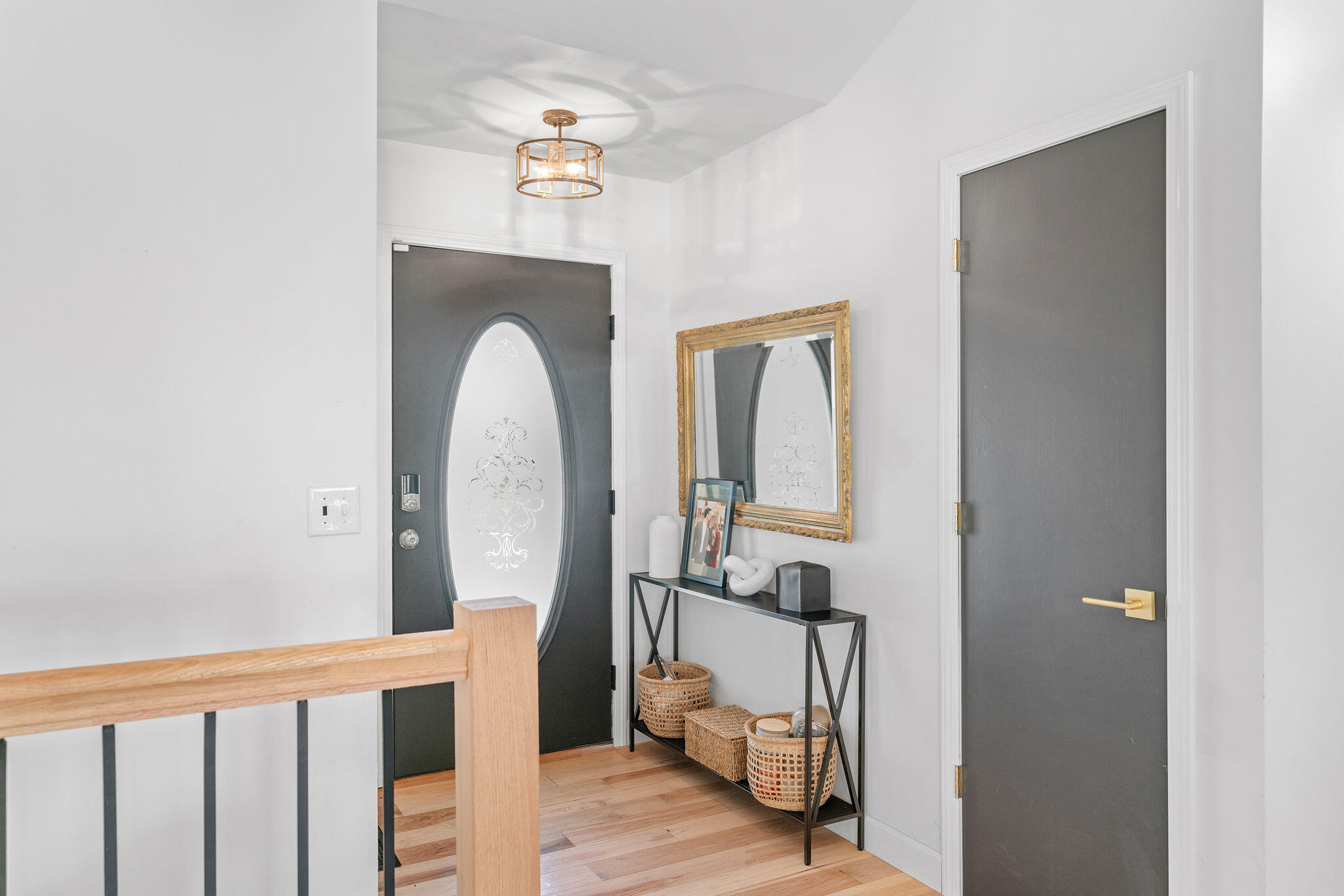 2020 West Cantebury Street Property Photo 4