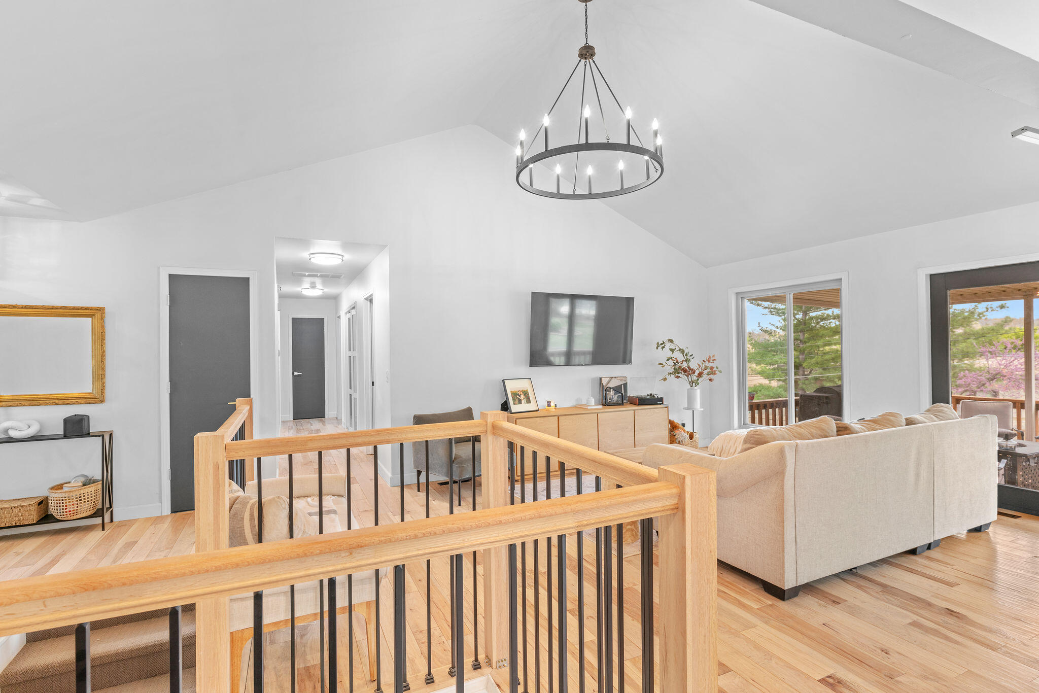 2020 West Cantebury Street Property Photo 6