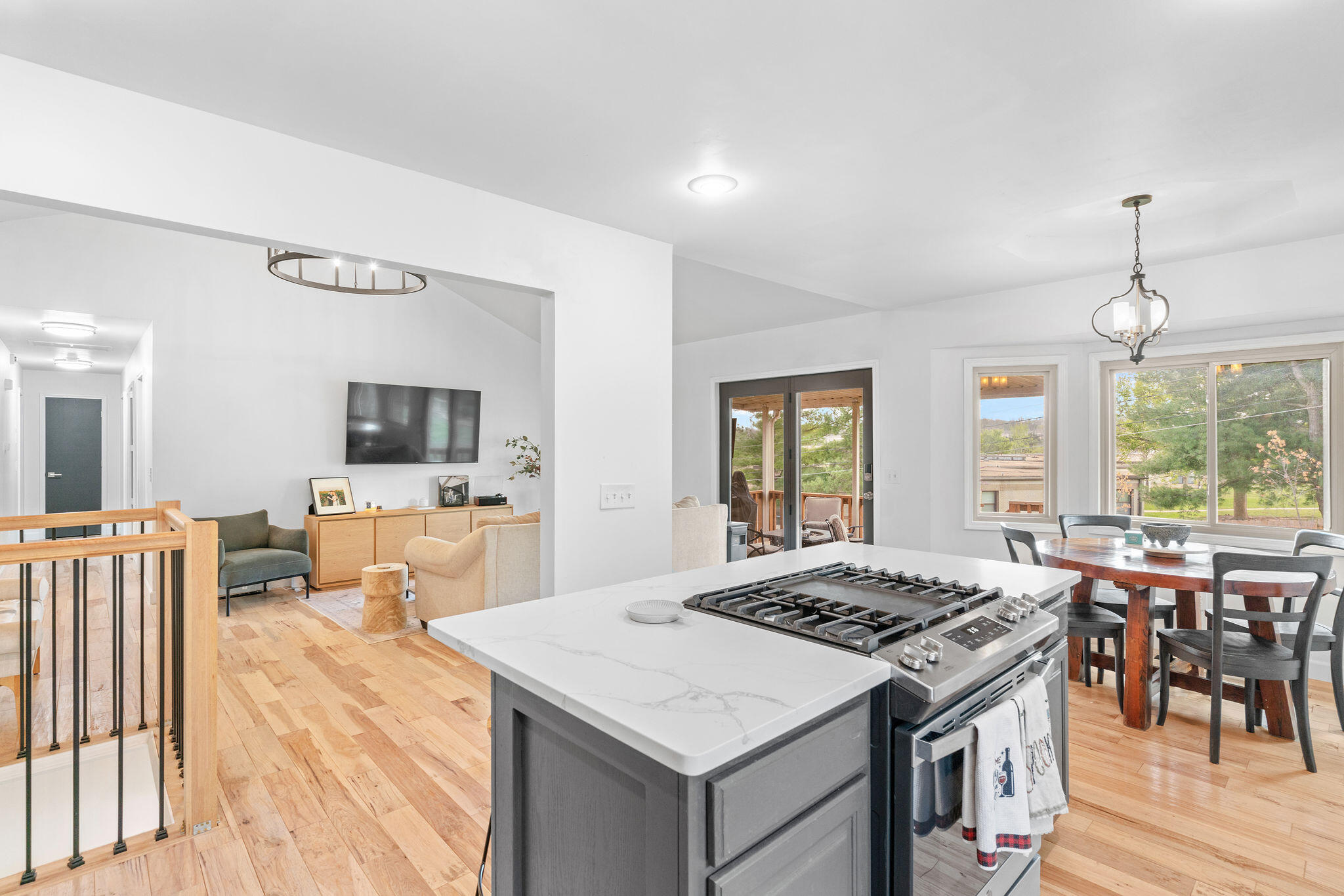 2020 West Cantebury Street Property Photo 12