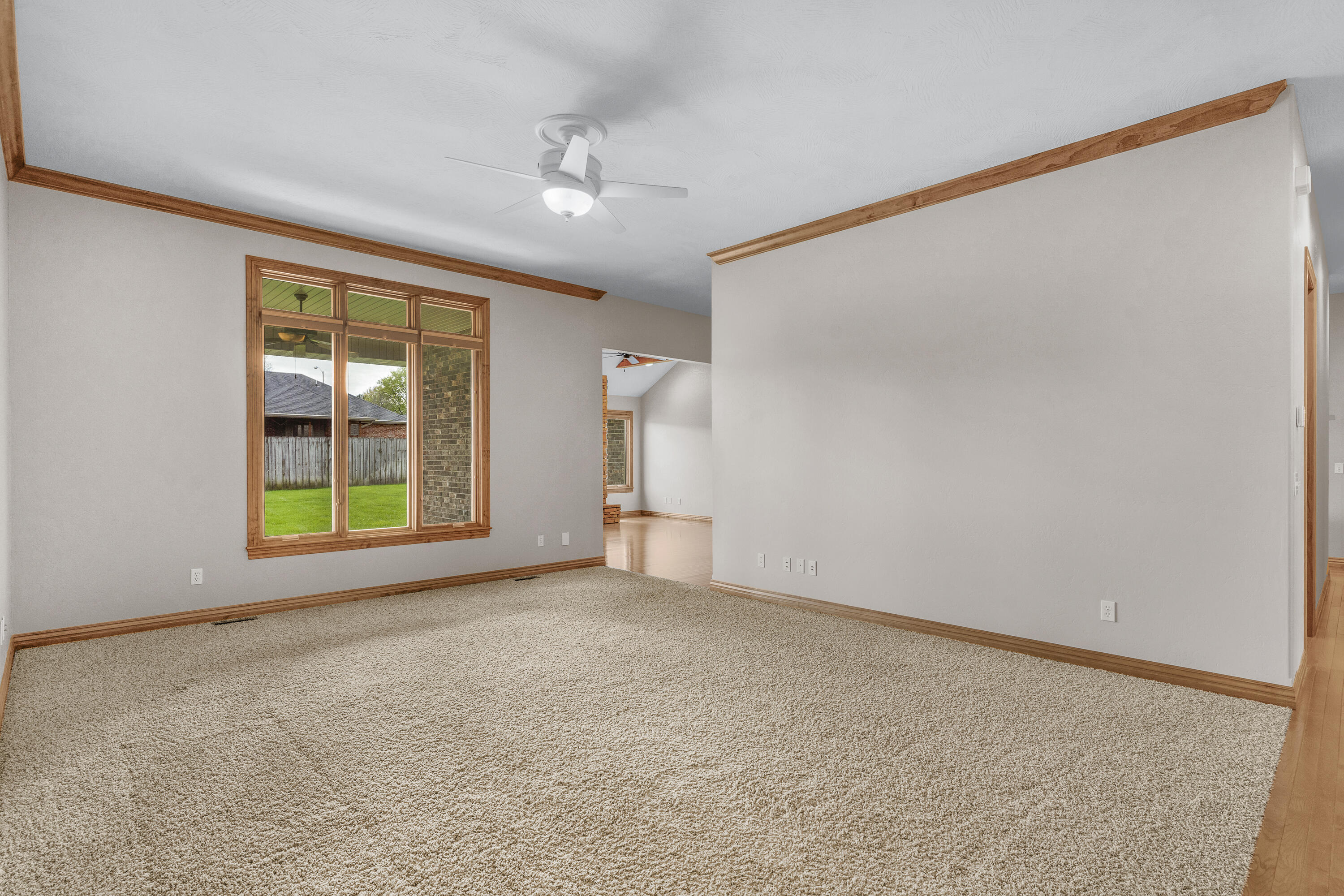 3668 West Broadmoor Street Property Photo 8