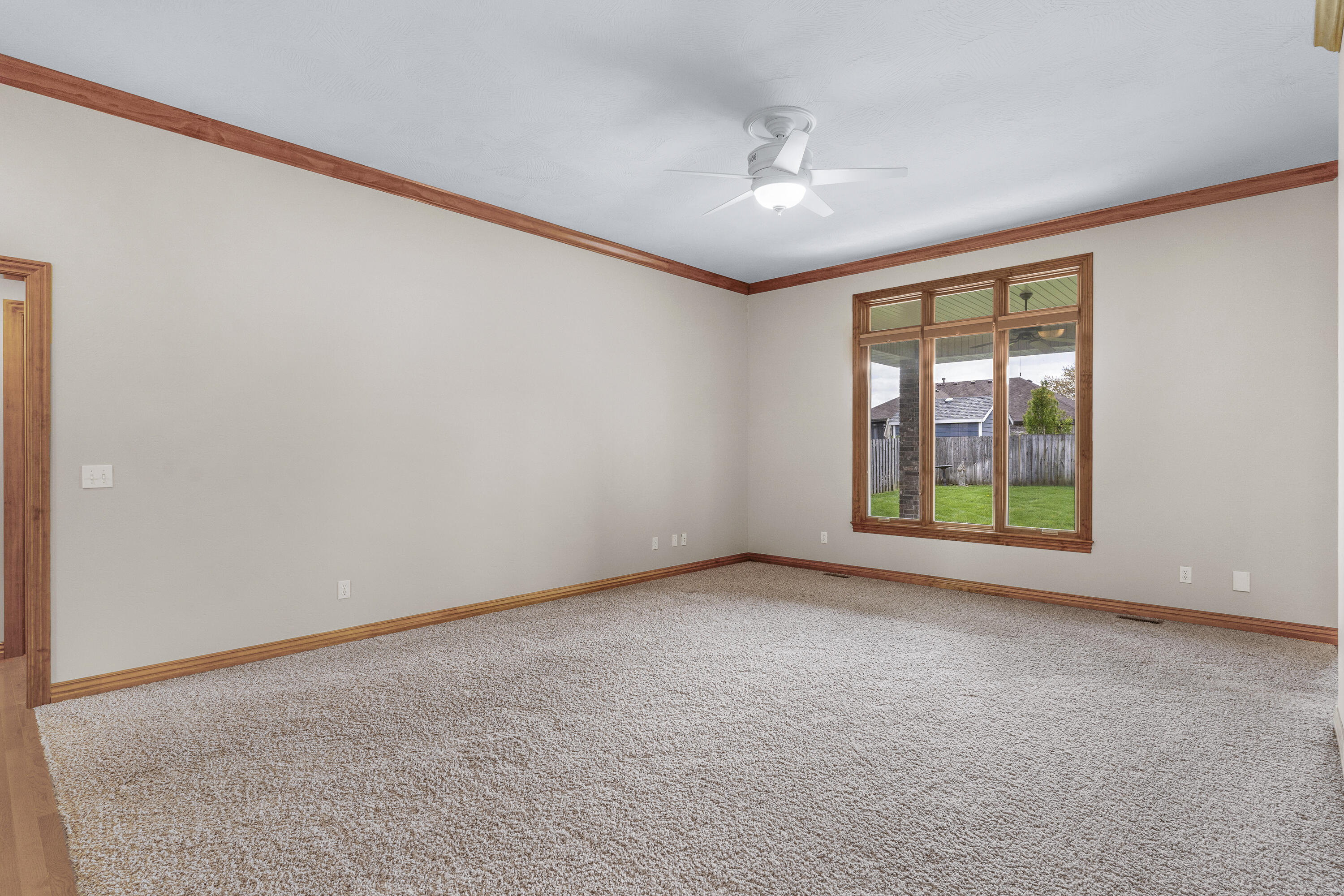 3668 West Broadmoor Street Property Photo 9