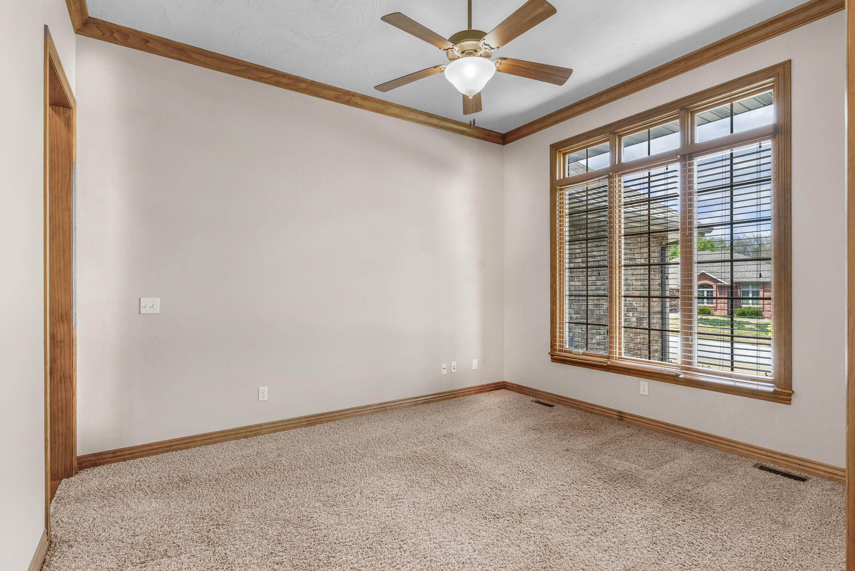 3668 West Broadmoor Street Property Photo 13