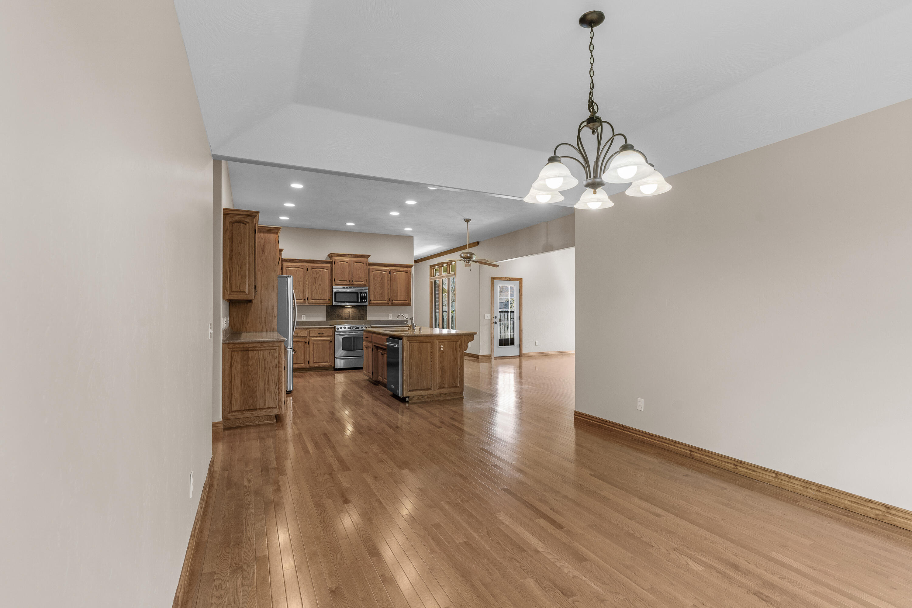 3668 West Broadmoor Street Property Photo 22