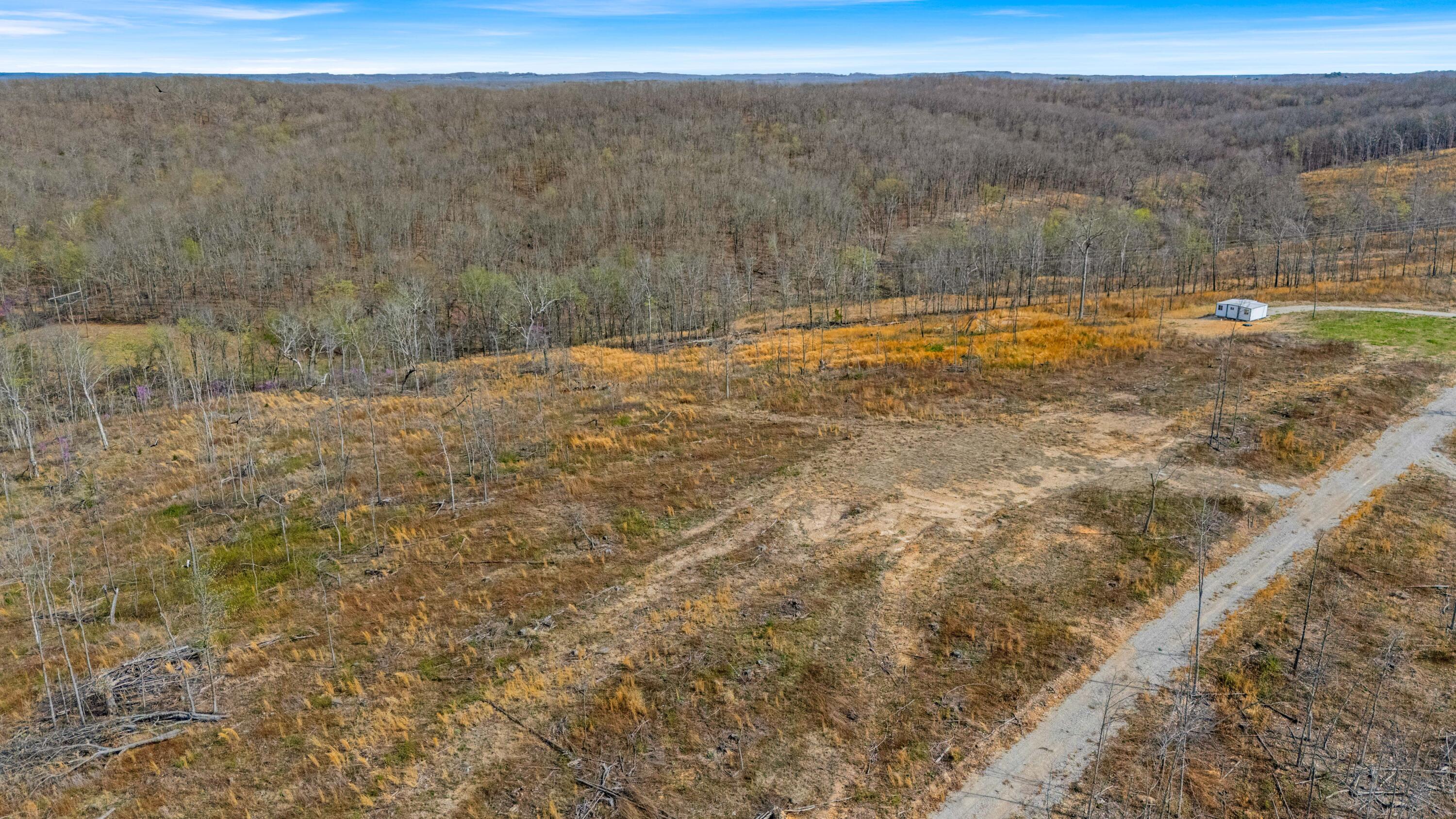 29 Wolf Creek Property Photo 14