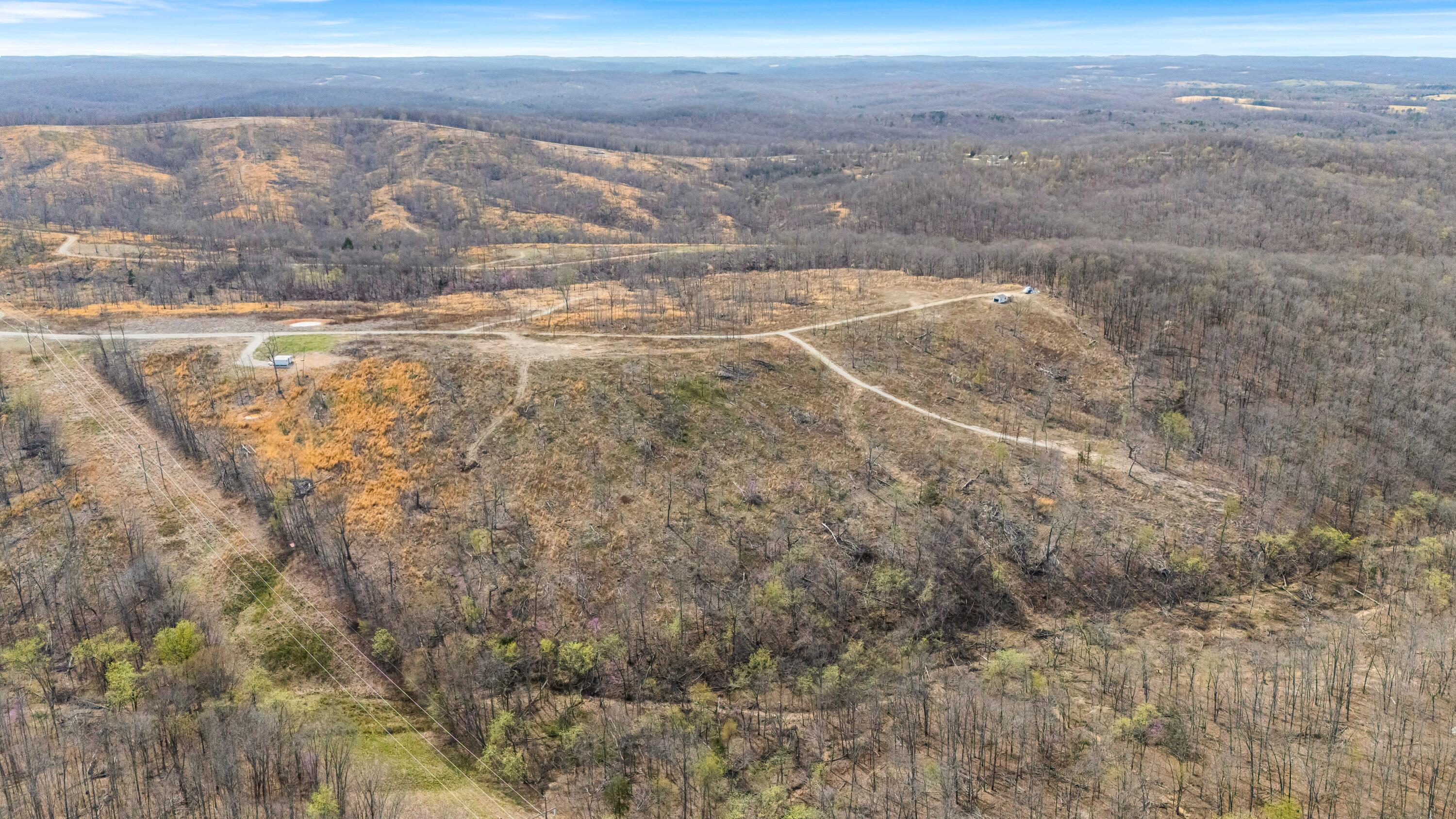29 Wolf Creek Property Photo 17