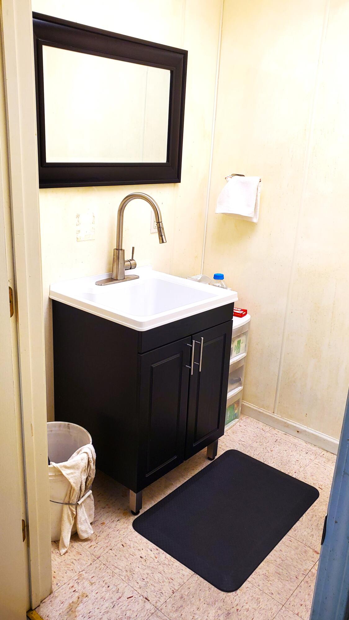 22342 Farm Road 1240 Property Photo 7