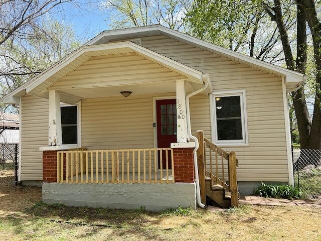 1800 North Old Orchard Avenue Property Photo 1