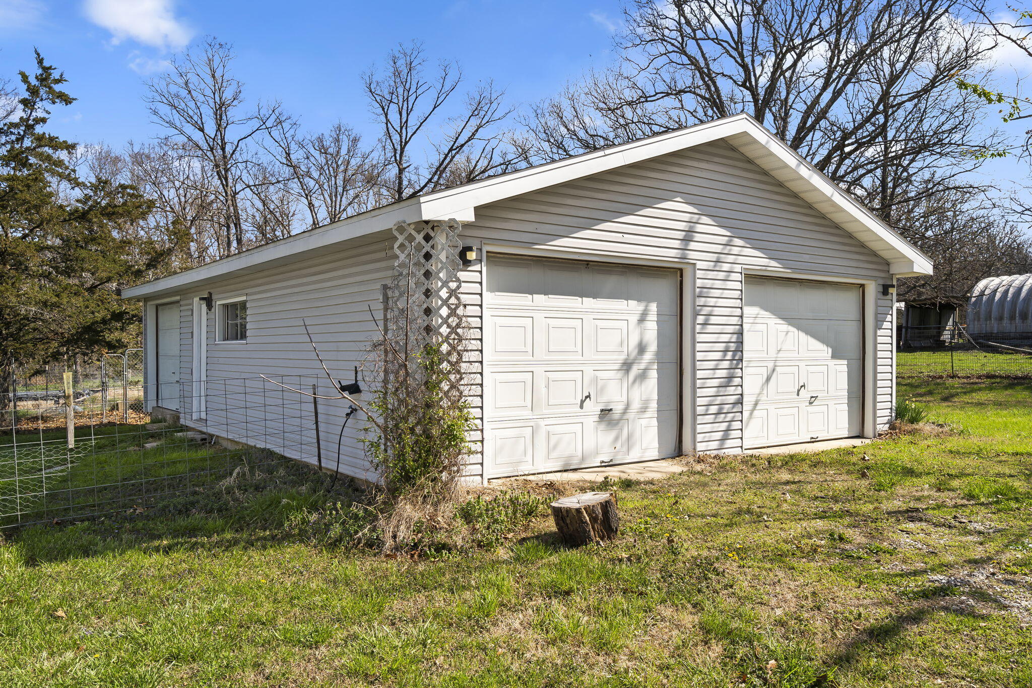 8937 East Farm Rd 10 Property Photo 25