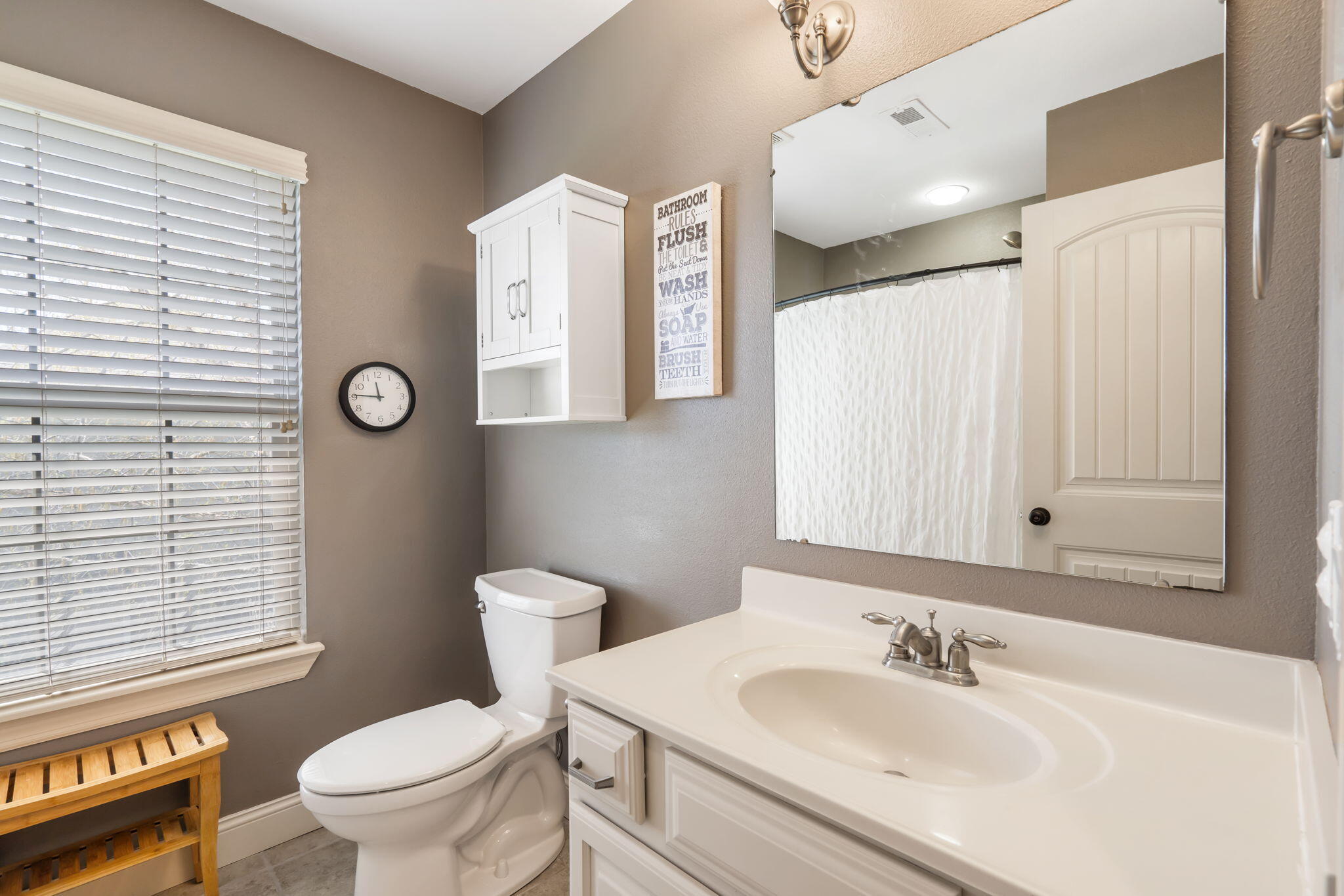 3604 Ledgestone Drive Property Photo 20