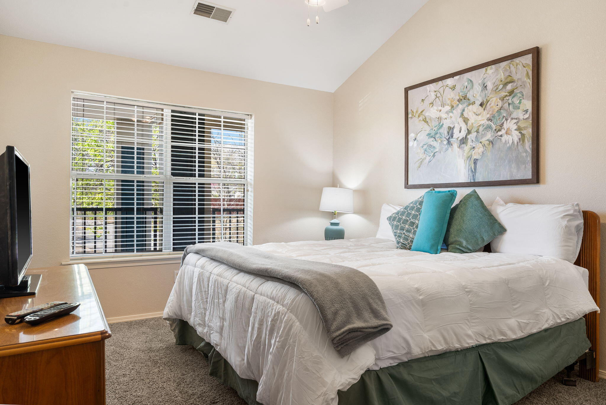 500 Spring Court Property Photo 11