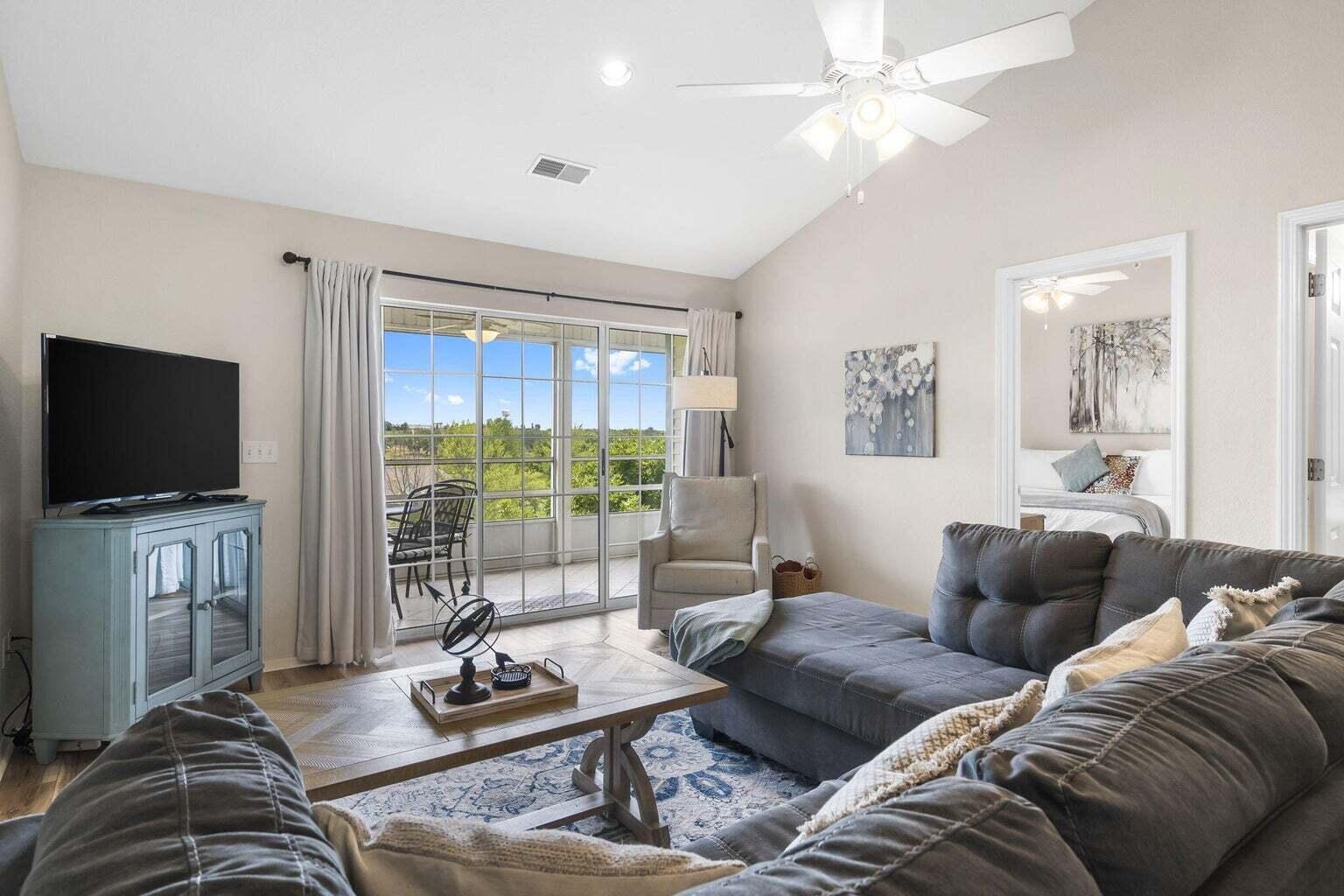 500 Spring Court Property Photo 15