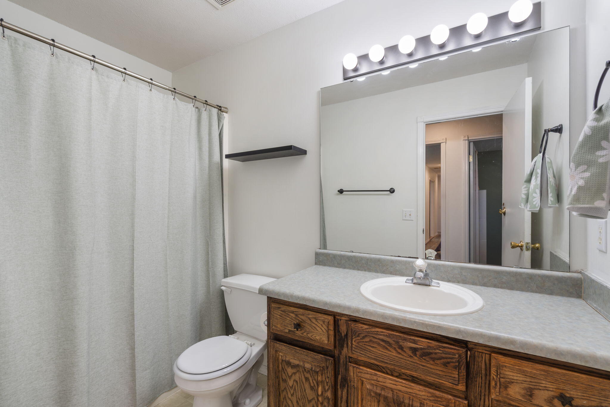 1745 South Fisk Avenue Property Photo 16