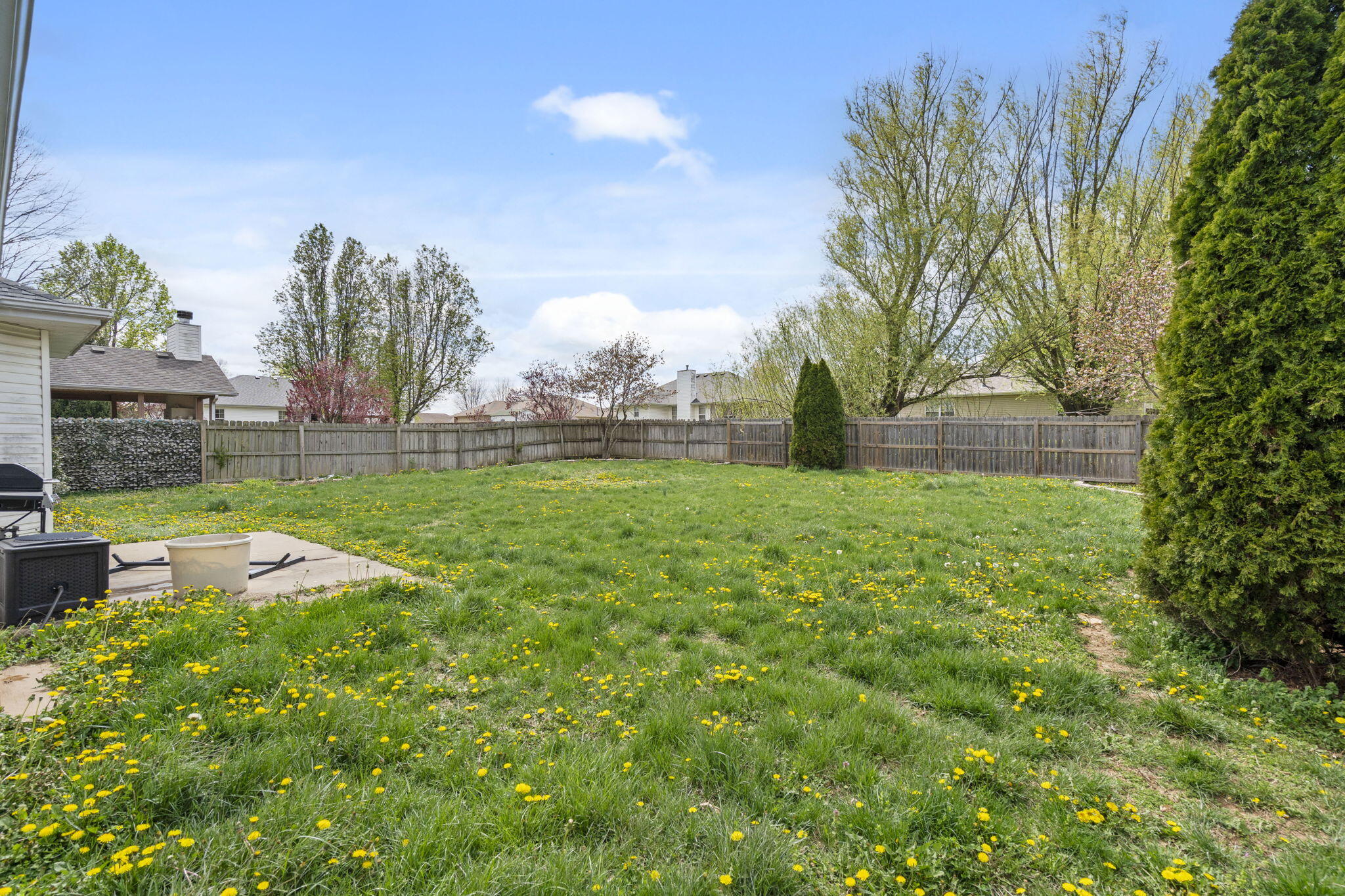 1745 South Fisk Avenue Property Photo 24