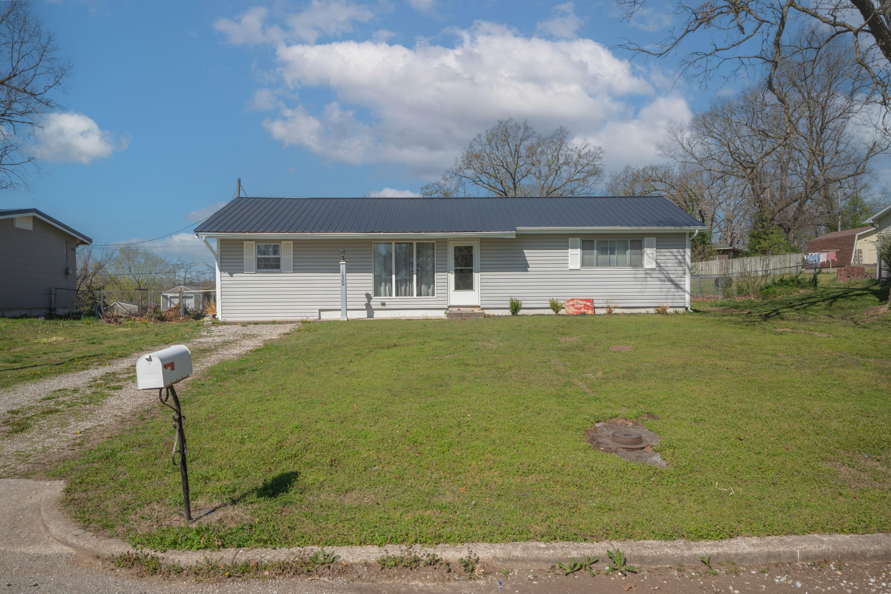 1620 Presley Drive Property Photo 2