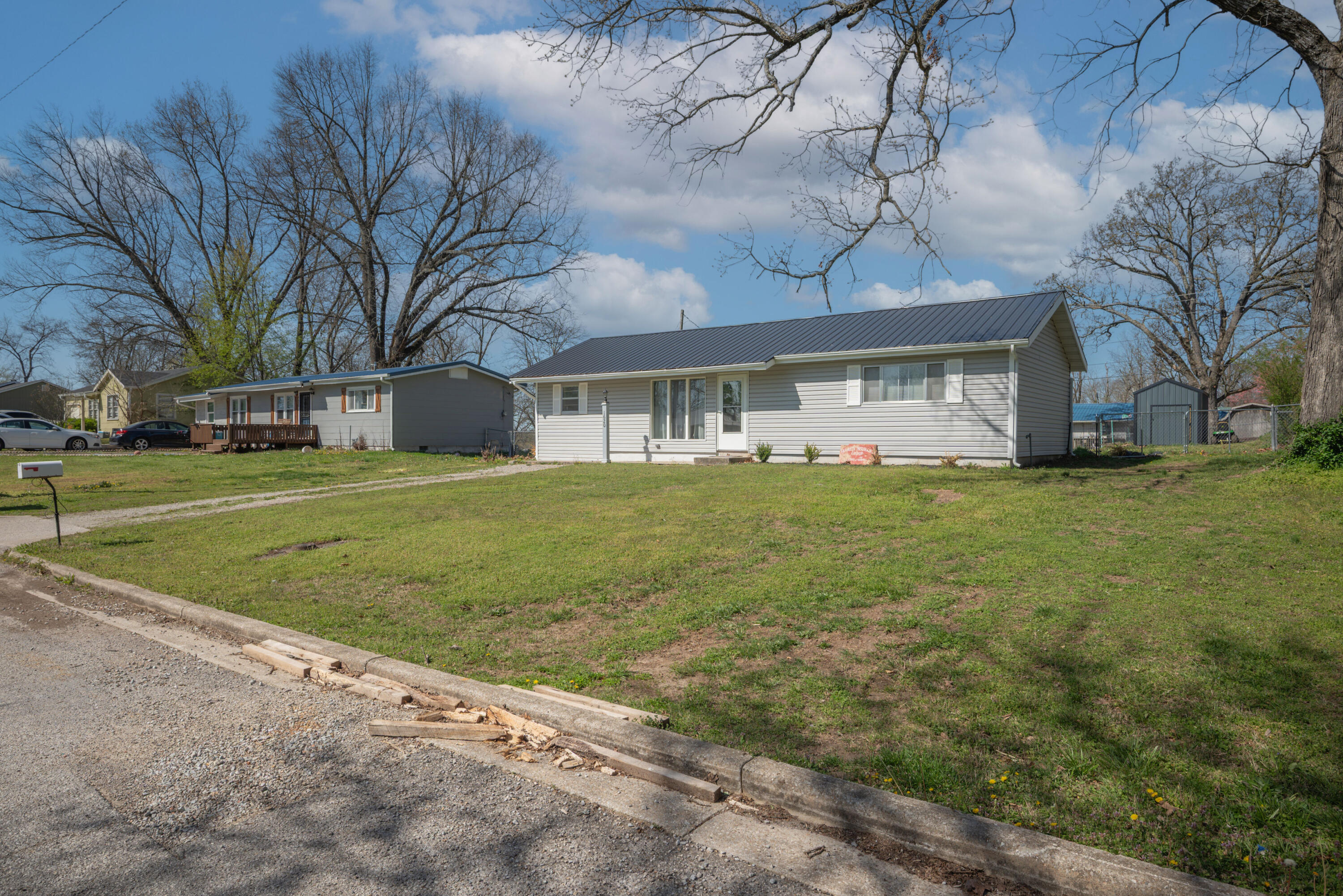 1620 Presley Drive Property Photo 3