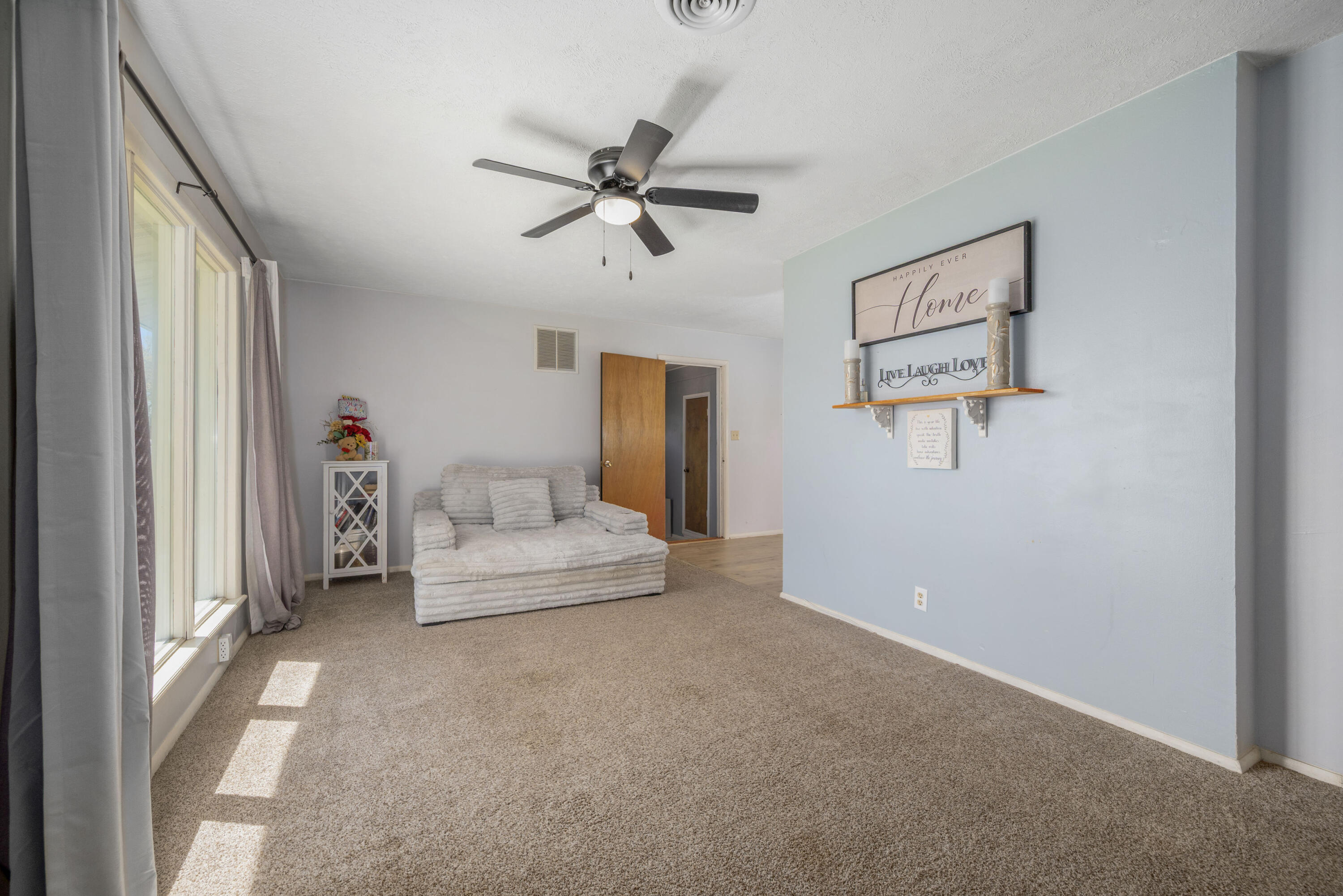1620 Presley Drive Property Photo 8