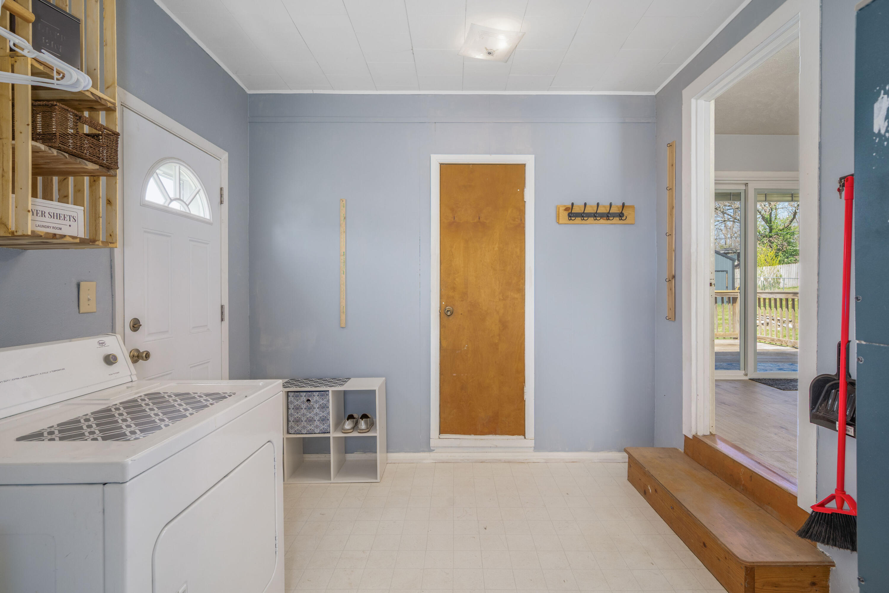 1620 Presley Drive Property Photo 17