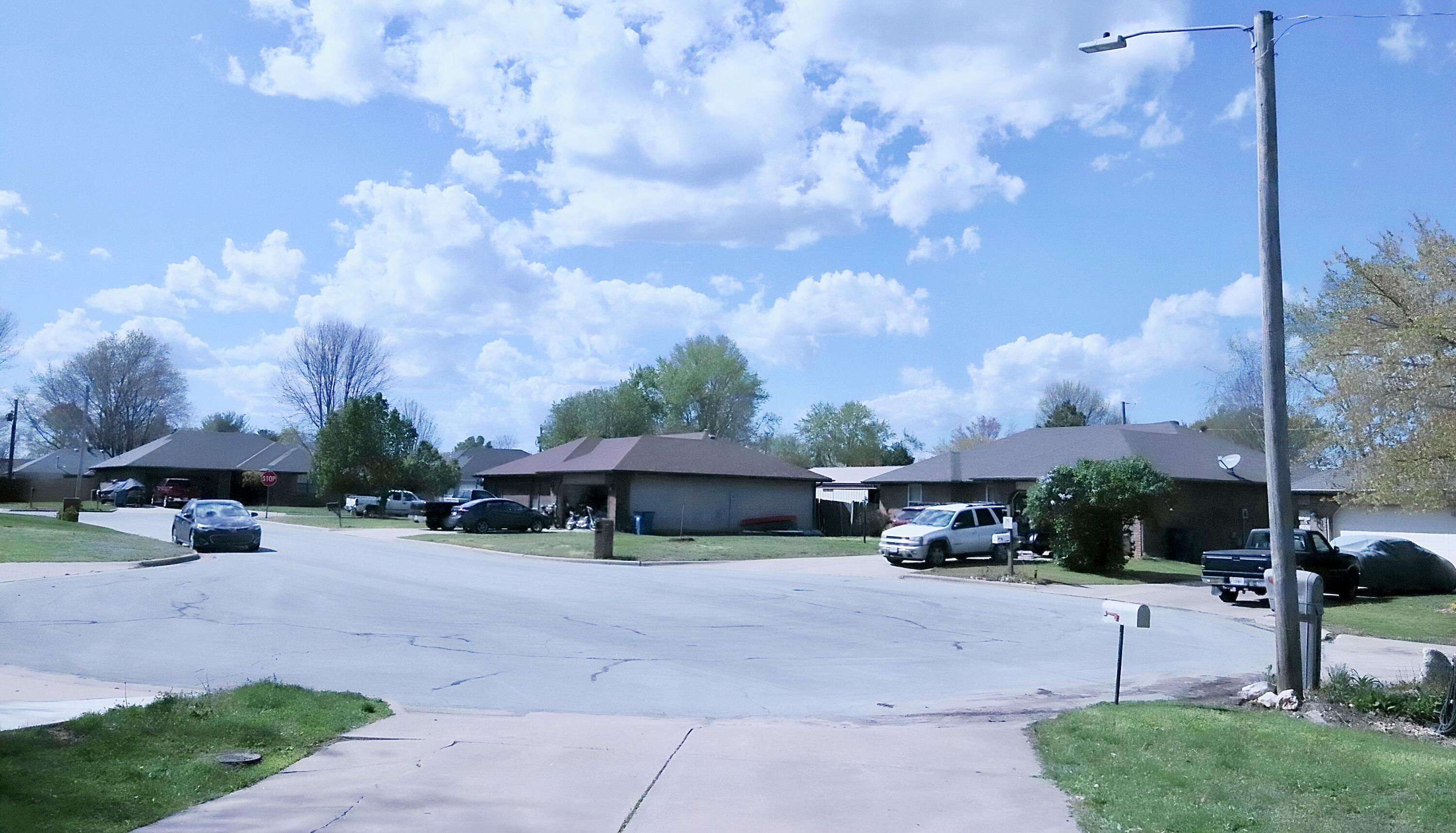 618 East Marian Court Property Photo 2