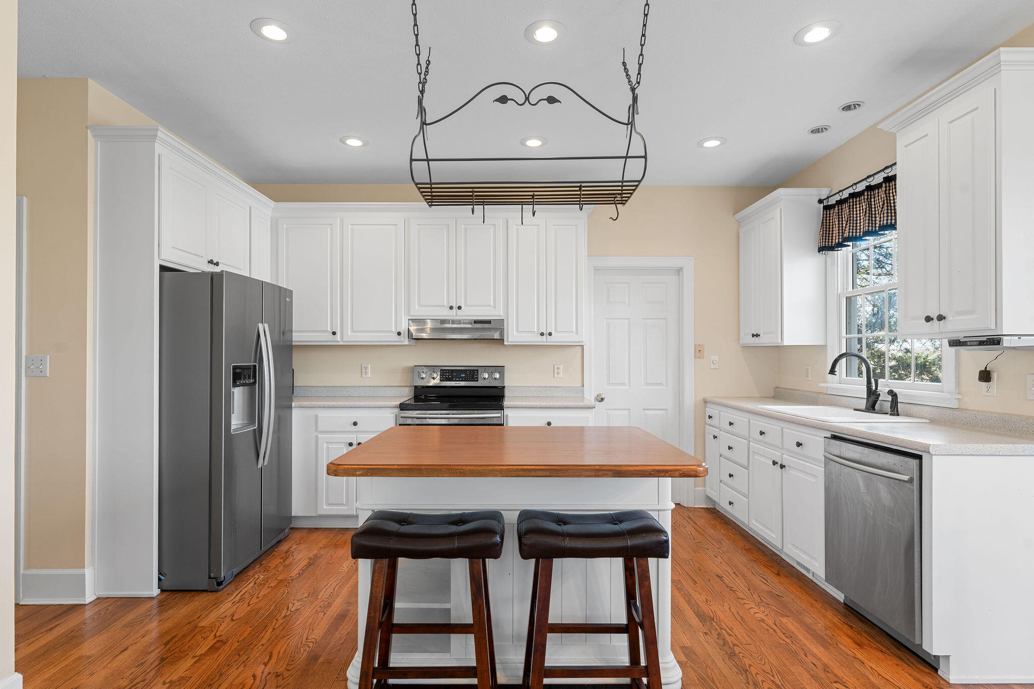 150 Woodson Bend Road Property Photo 8