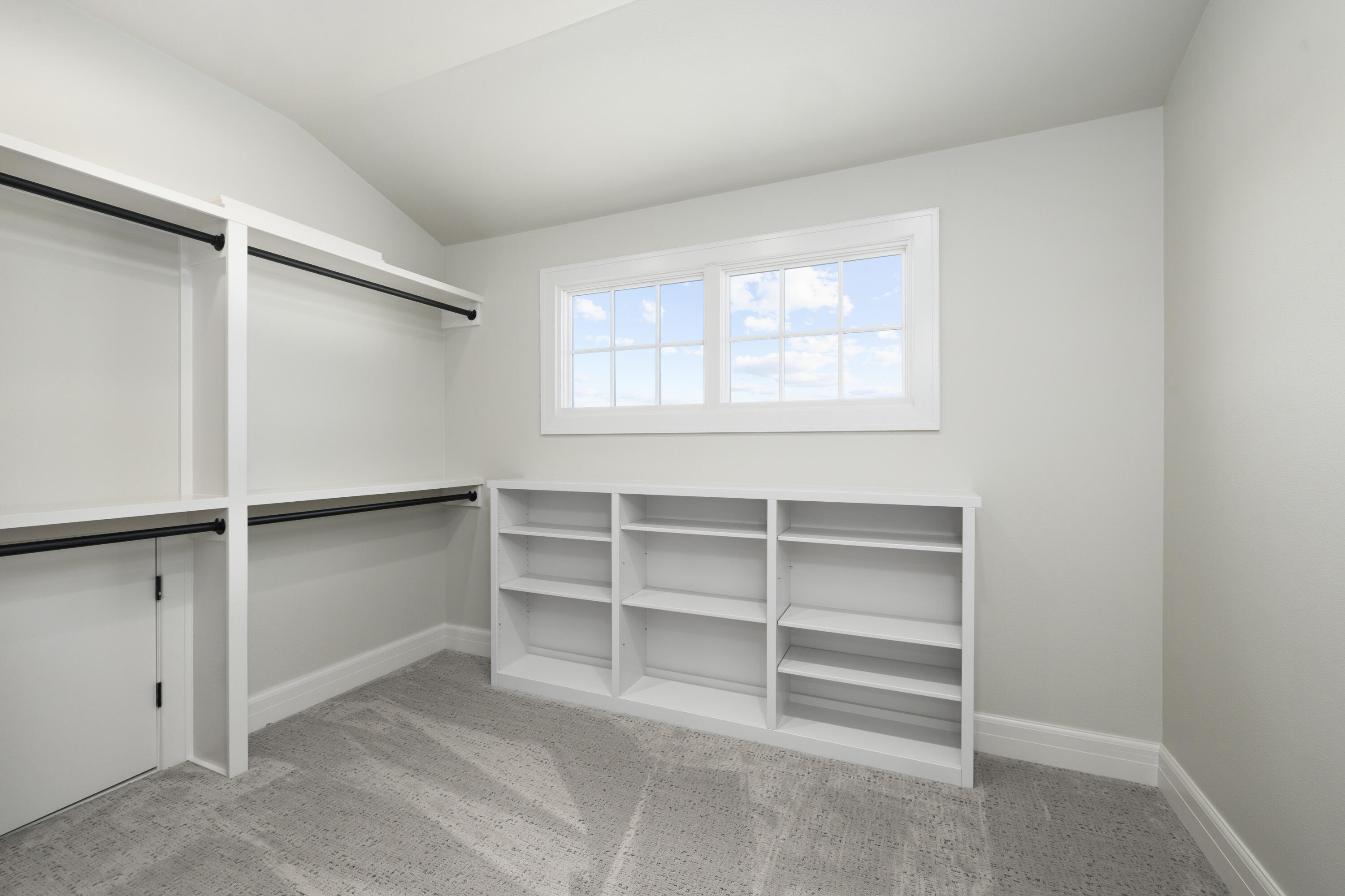 3945-3957 East Dunrobin Drive Property Photo 64