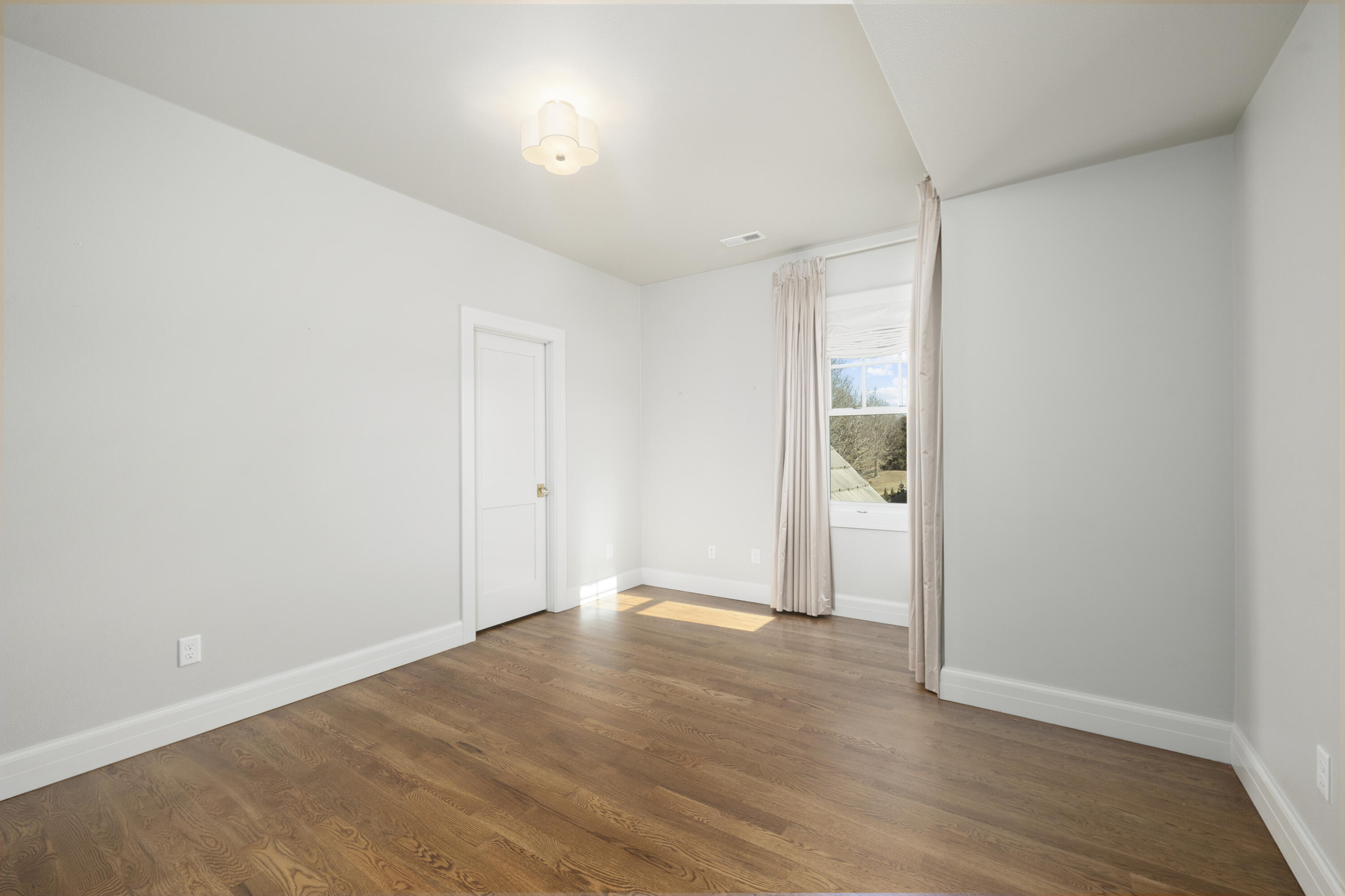 3945-3957 East Dunrobin Drive Property Photo 66