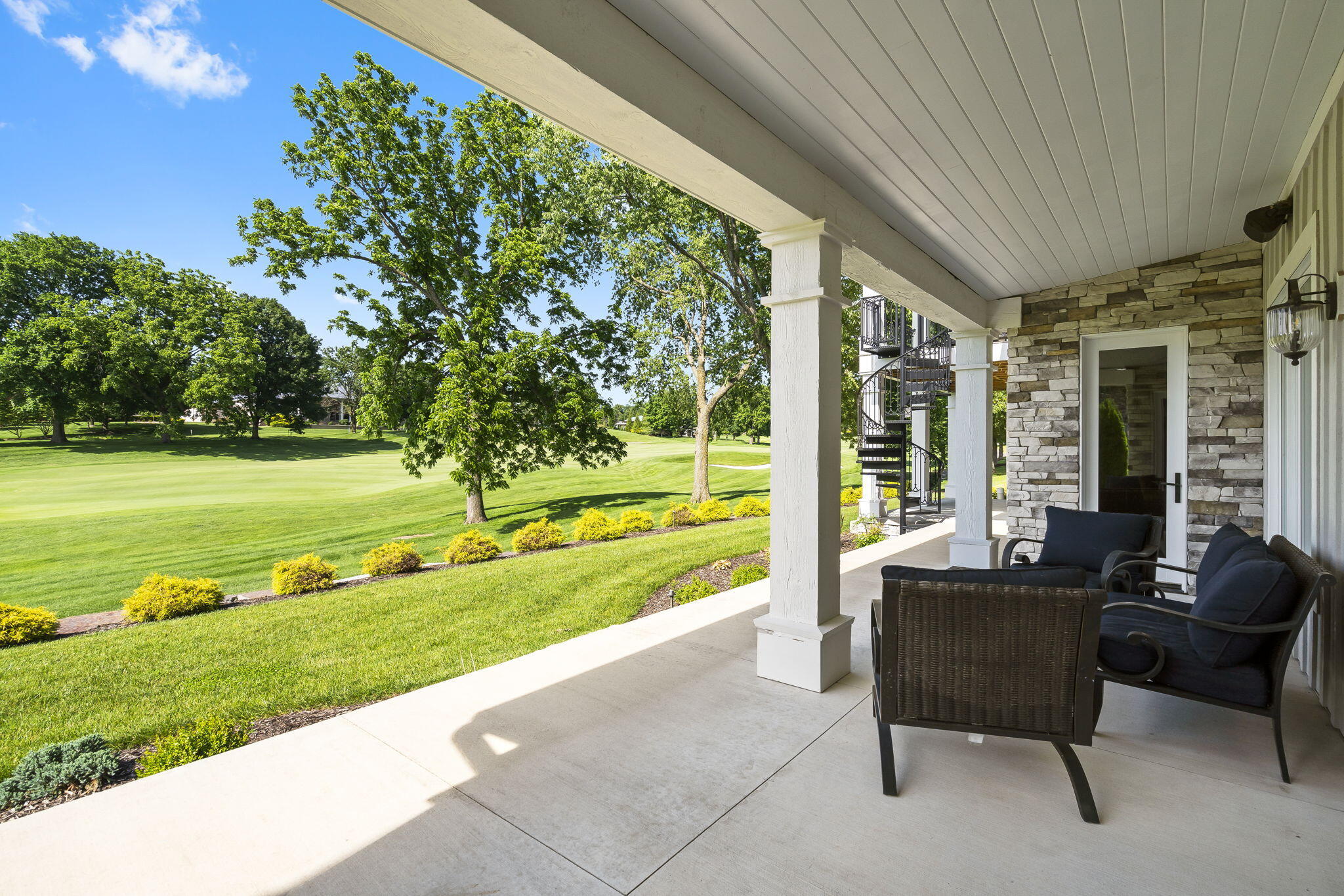 3945-3957 East Dunrobin Drive Property Photo 102